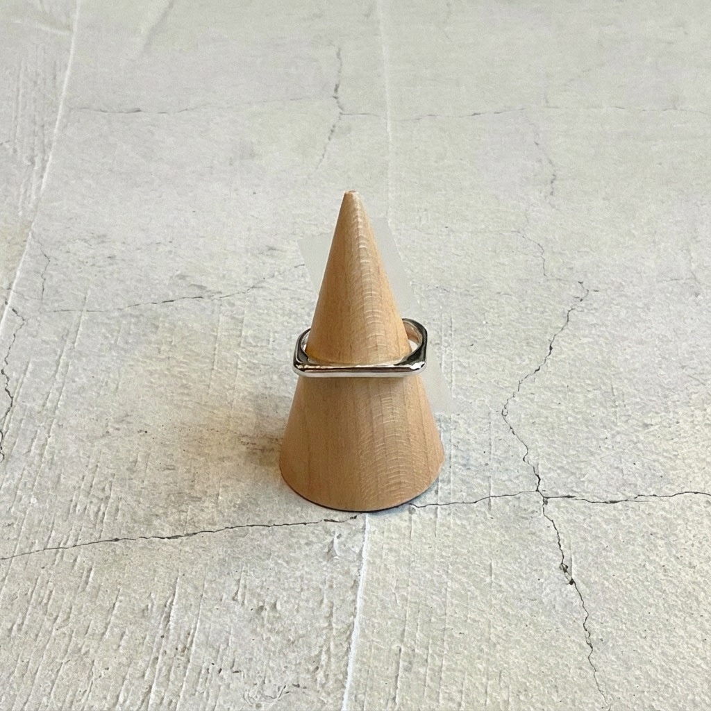 スクエアフォルム リング