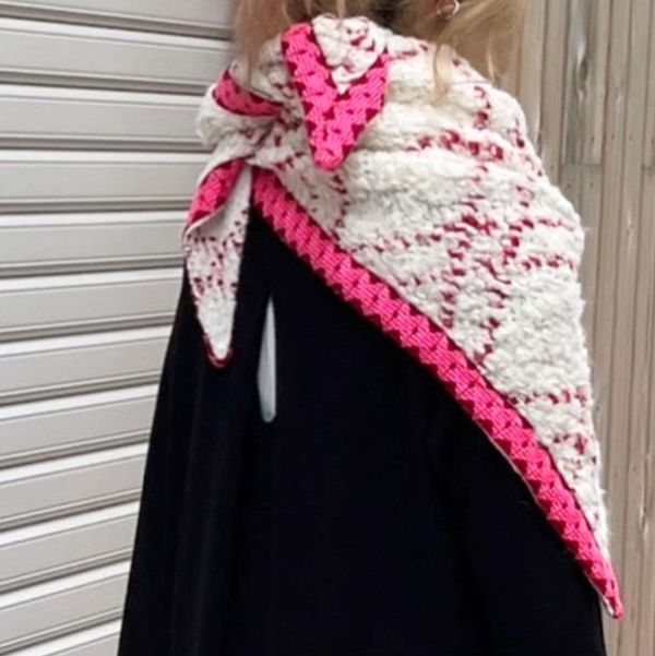 pom AMSTERDAM SHAWL Teddy Ultra Pink