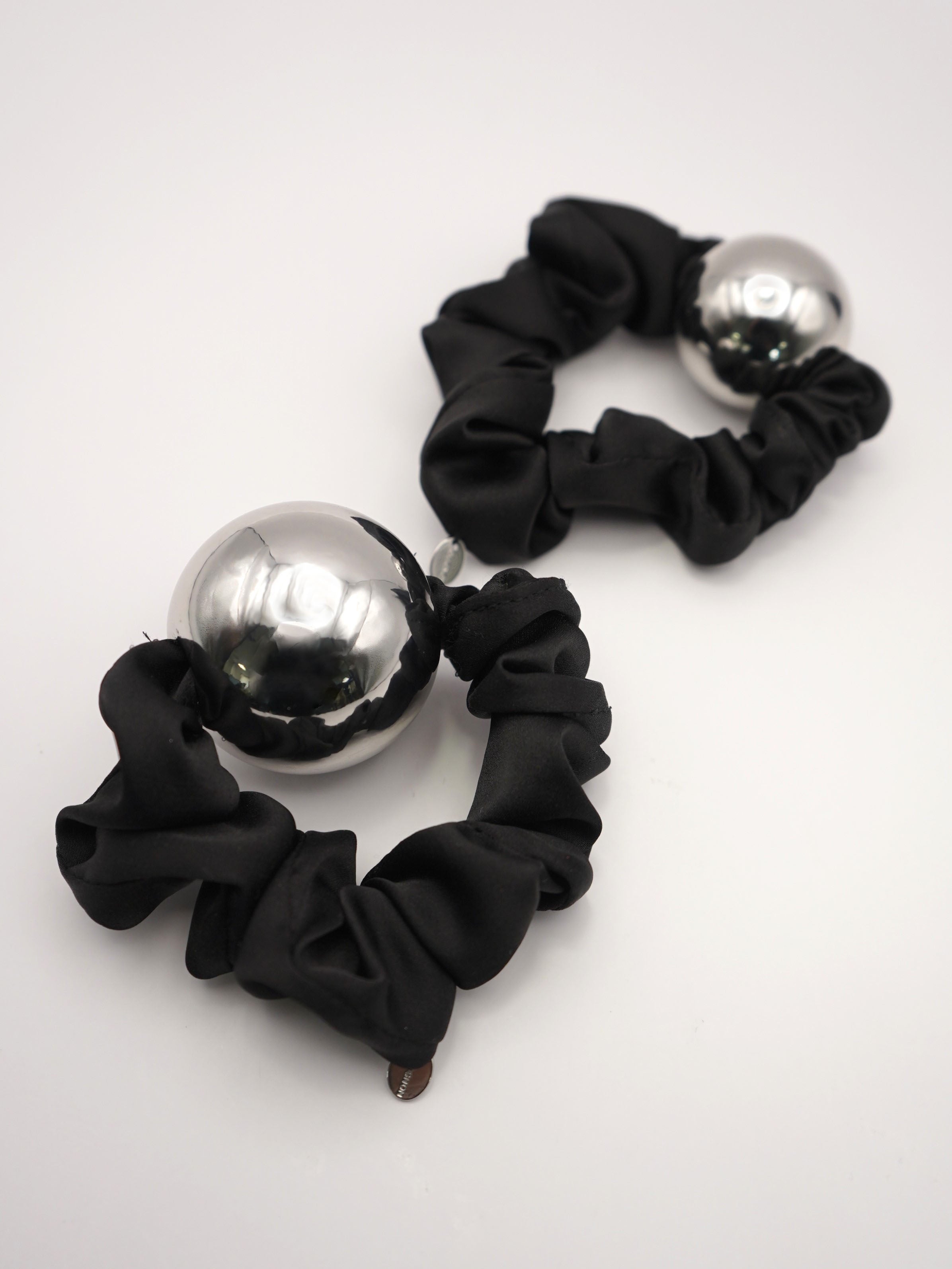 【予約販売】CHIGNON メタルボールシュシュセット 0053-426SH