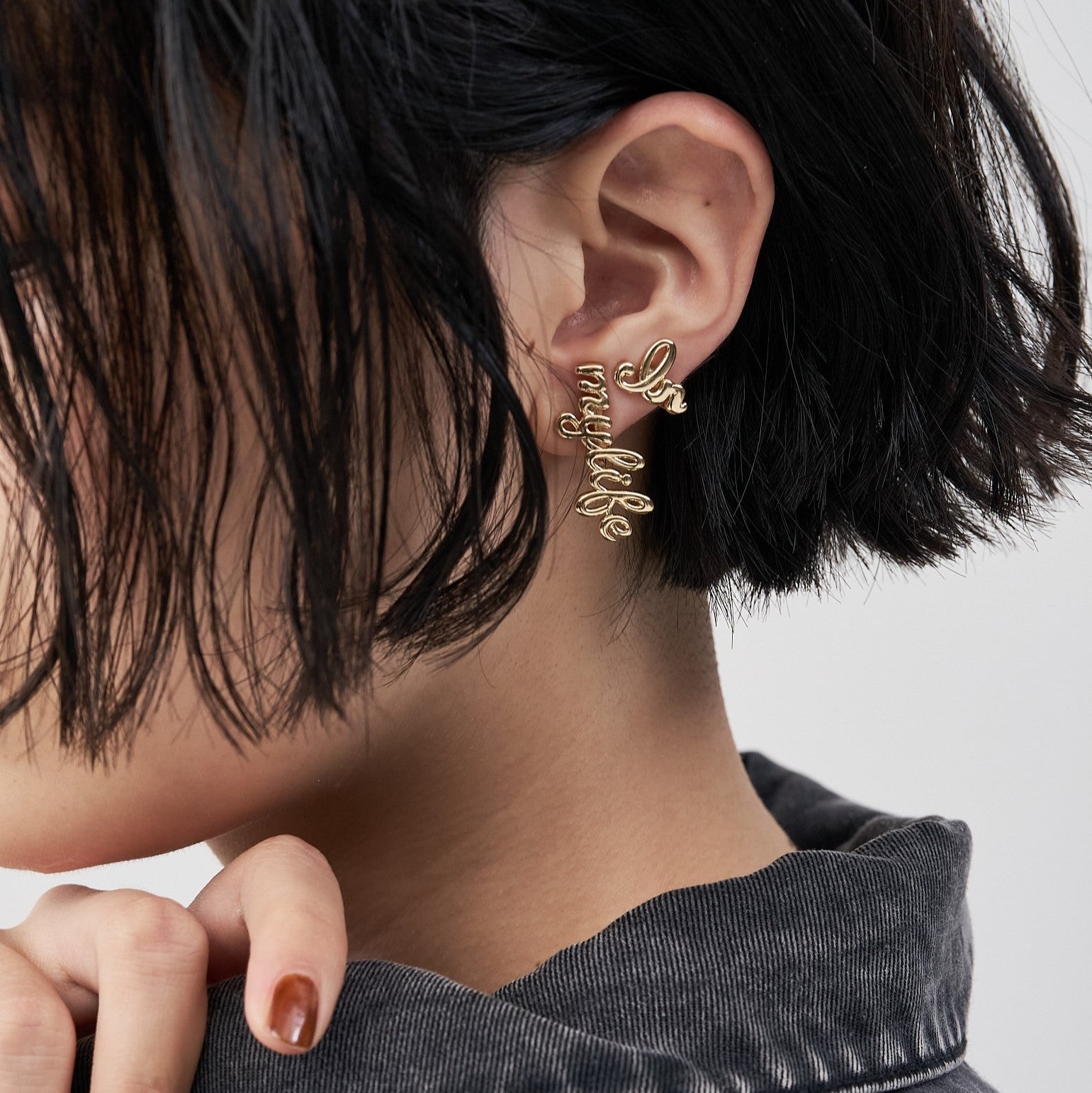 【予約販売】CHIGNON ロゴアシメイヤリング 0054-114SH