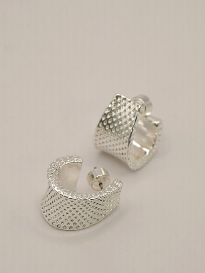 【予約販売】CHIGNON ドットワイドフープピアス 0066-776SH