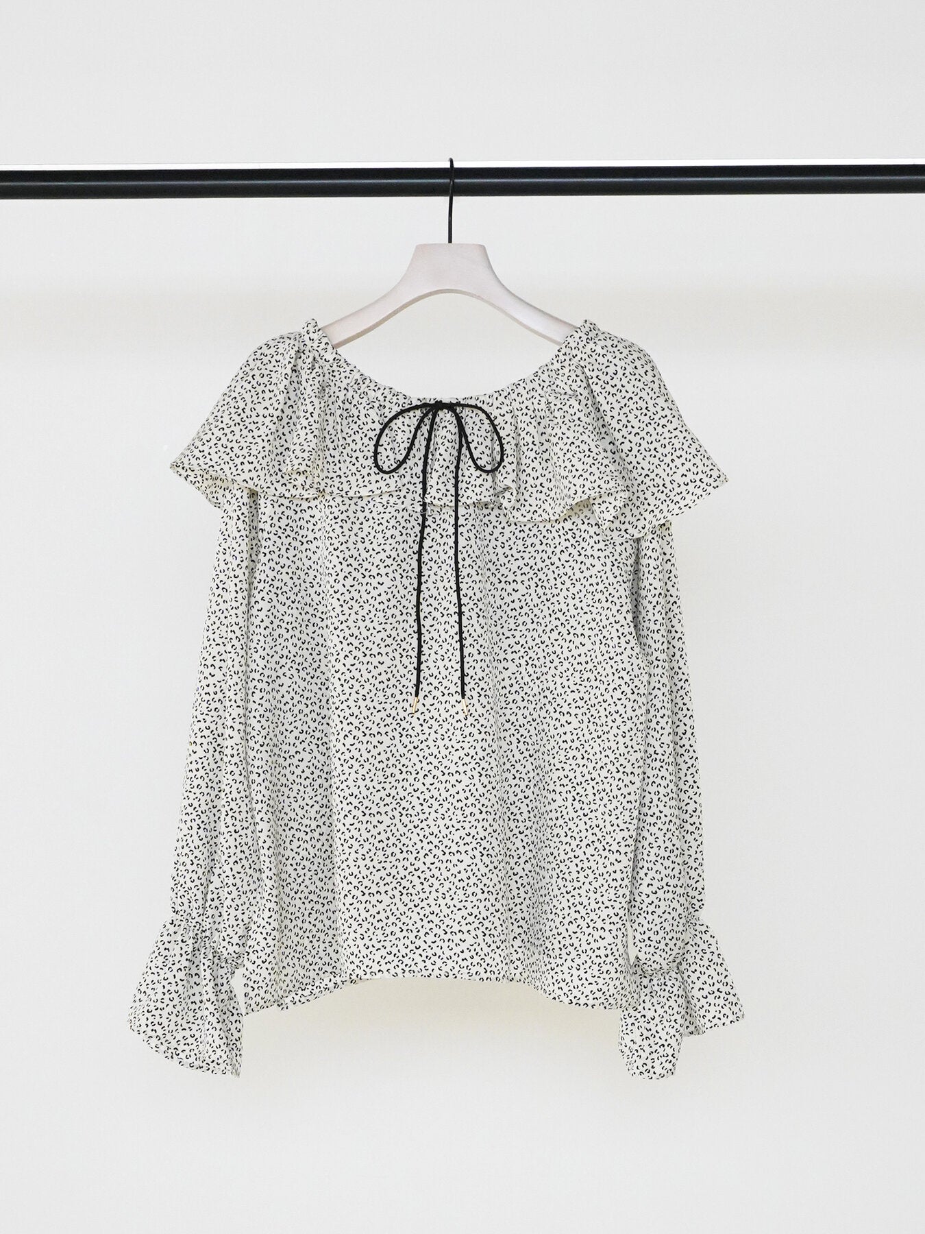 【予約販売】CHIGNON レオパドットドロストカラーBL 1265-380NH