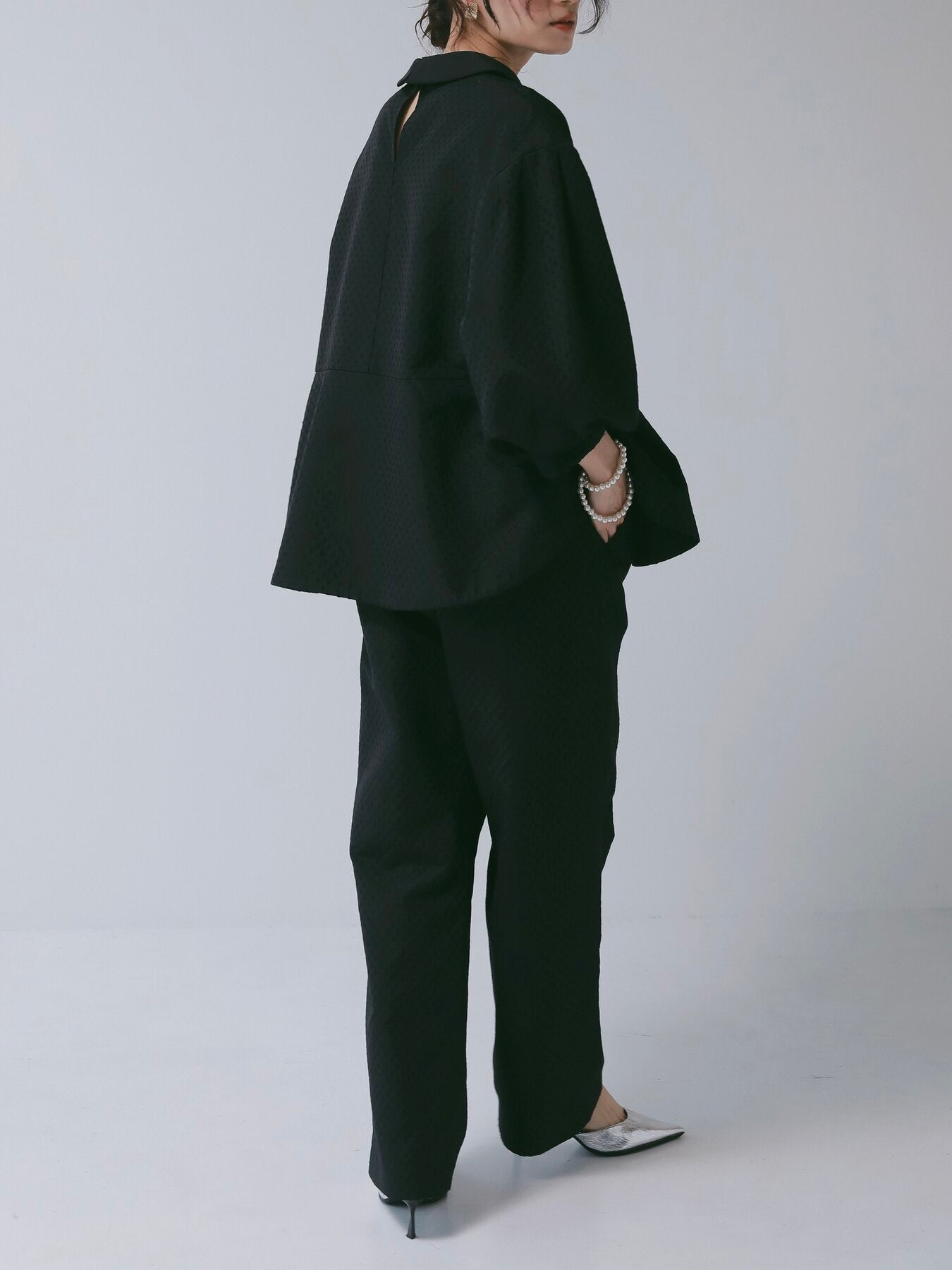 【予約販売】CHIGNON ドットジャカードペプラムPO 1266-611BZ