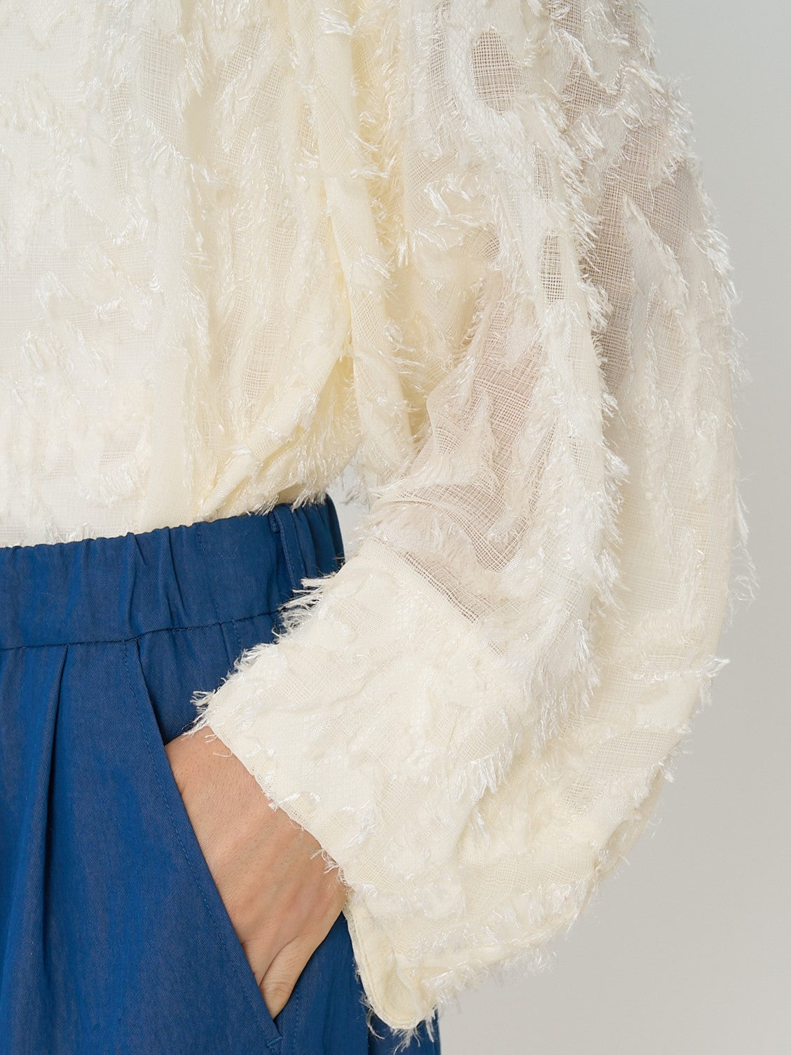 【予約販売】CHIGNON メッシュジャガードBL 1561-009KK