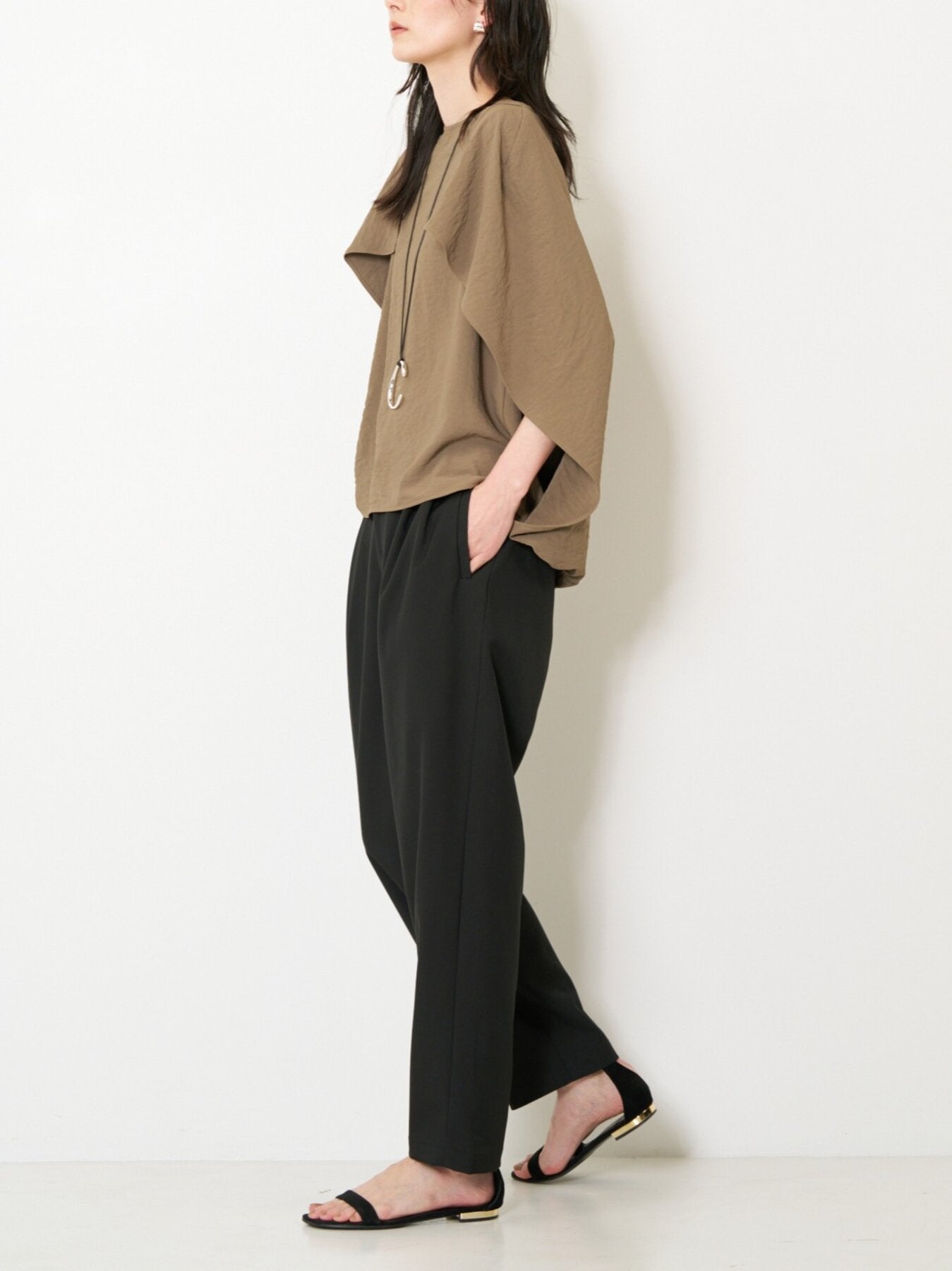 【予約販売】CHIGNON ケープバルーンＢＬ 1563-658BZ