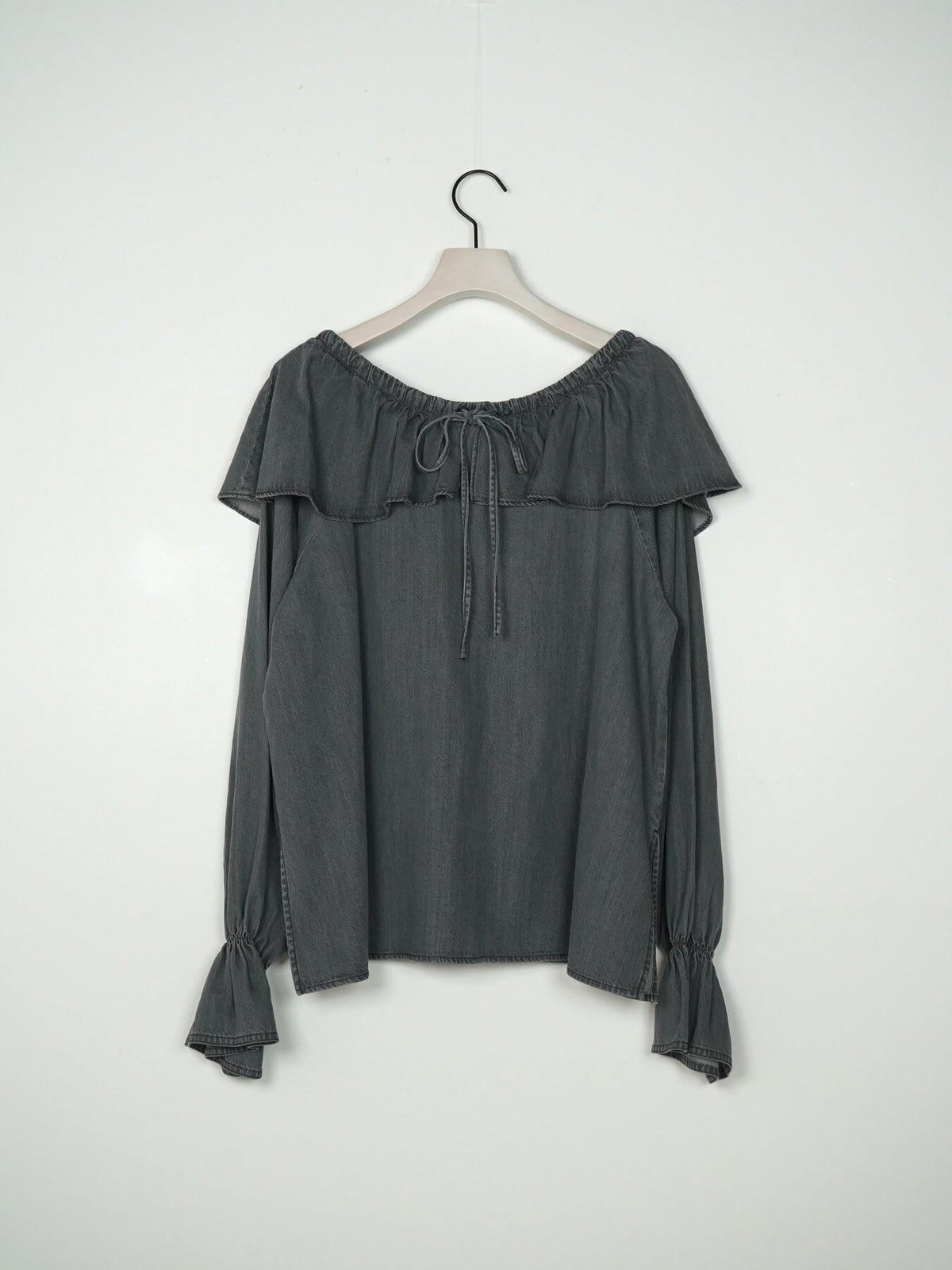 【予約販売】CHIGNON オーバーフリルデニムＢＬ1566-689BL