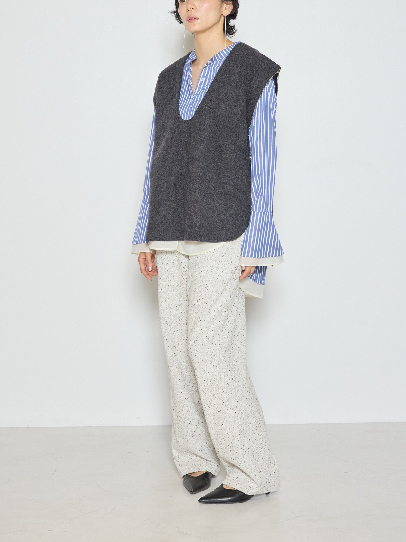 【予約販売】CHIGNON ＷフェイスZIP ベスト 1865-303KK