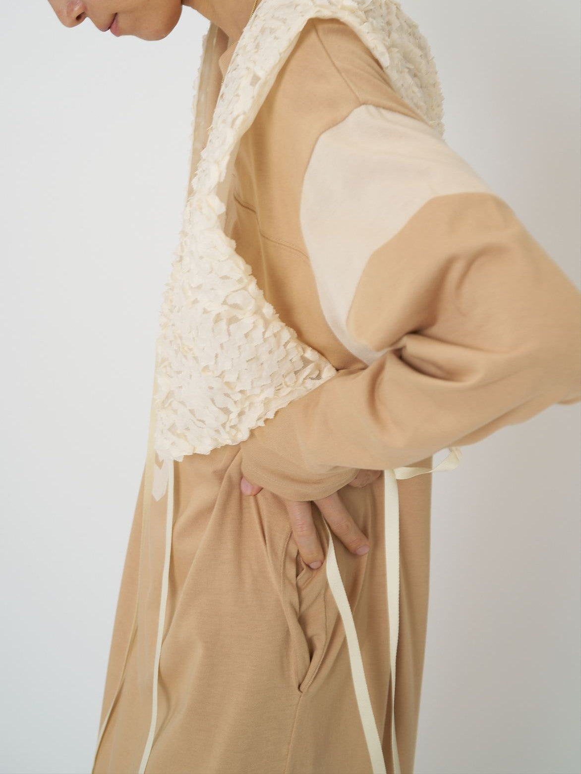 【予約販売】CHIGNON フリルエンブロミニベスト 1961-049BZ