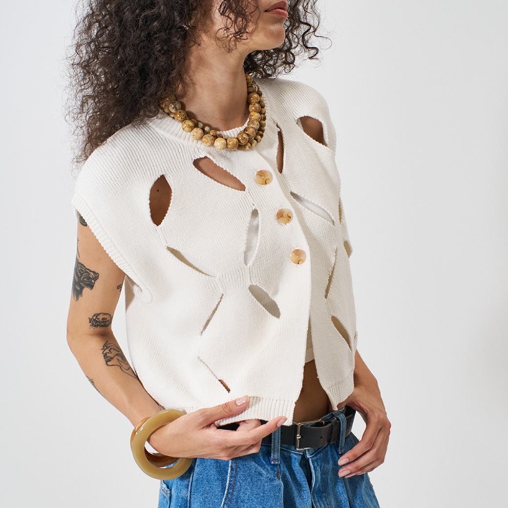 【予約販売】YENN CUT OUT PATTERN VEST Y261-91012