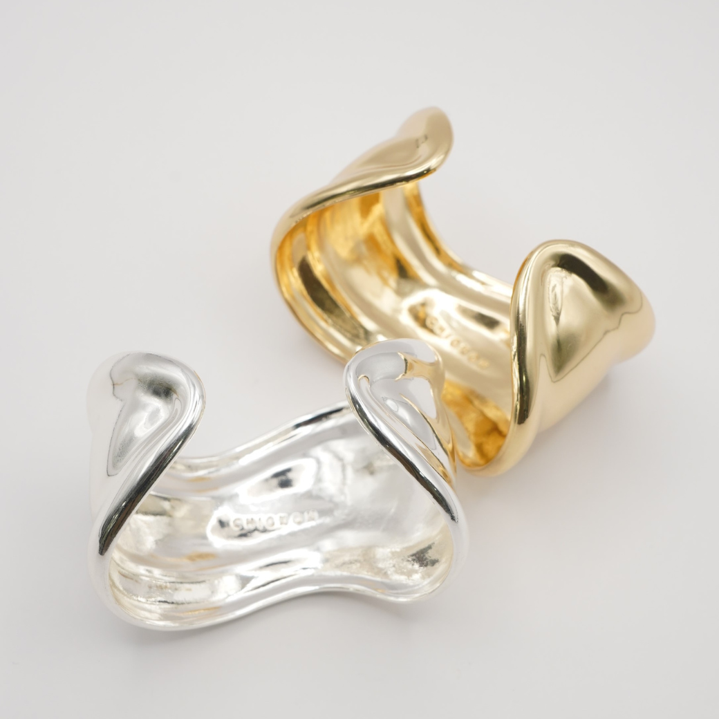 【予約販売】CHIGNON 幅広ウェーブバングル 0061-125RT