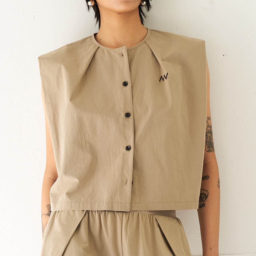 【予約販売】YENN SLEEVELESS SHIRT Y262-11040