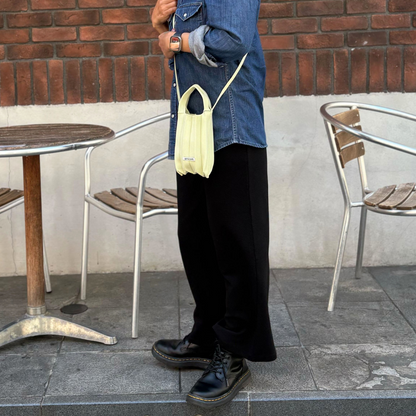 amicom PLEATS PHONE POUCH  ショルダースマホバッグ