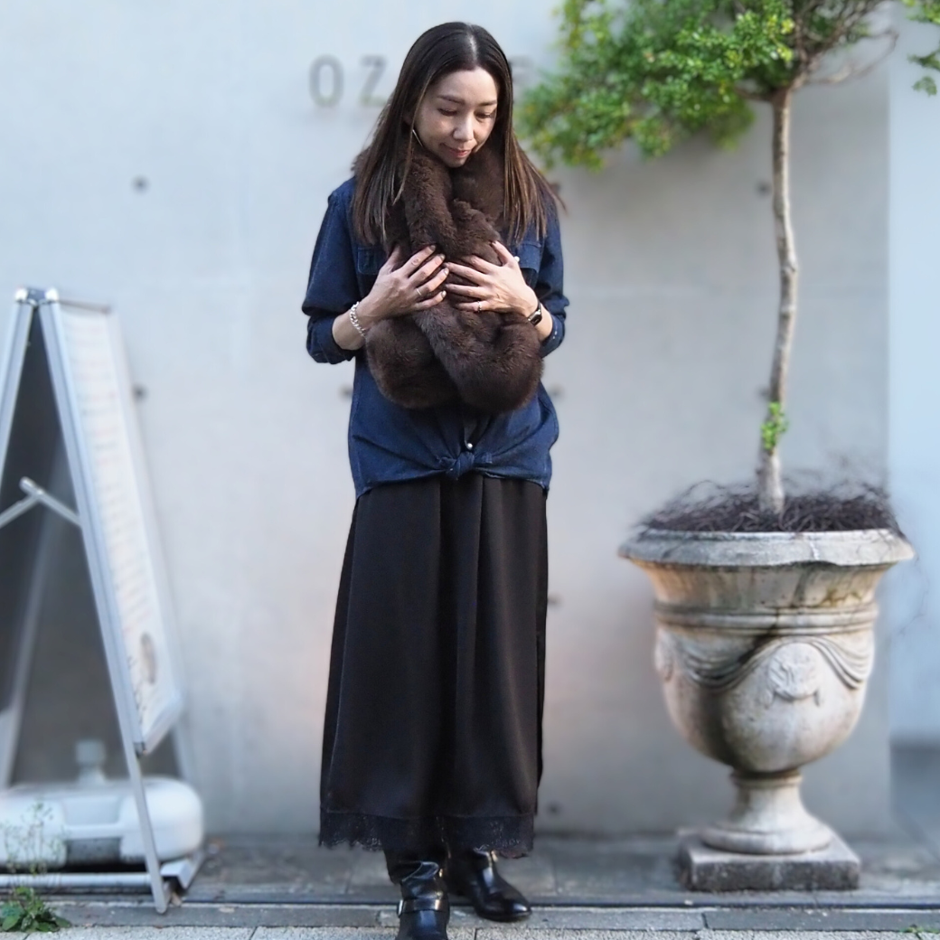 フェイクファーストール