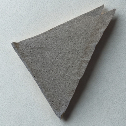 三角フォルム デザインニットストール