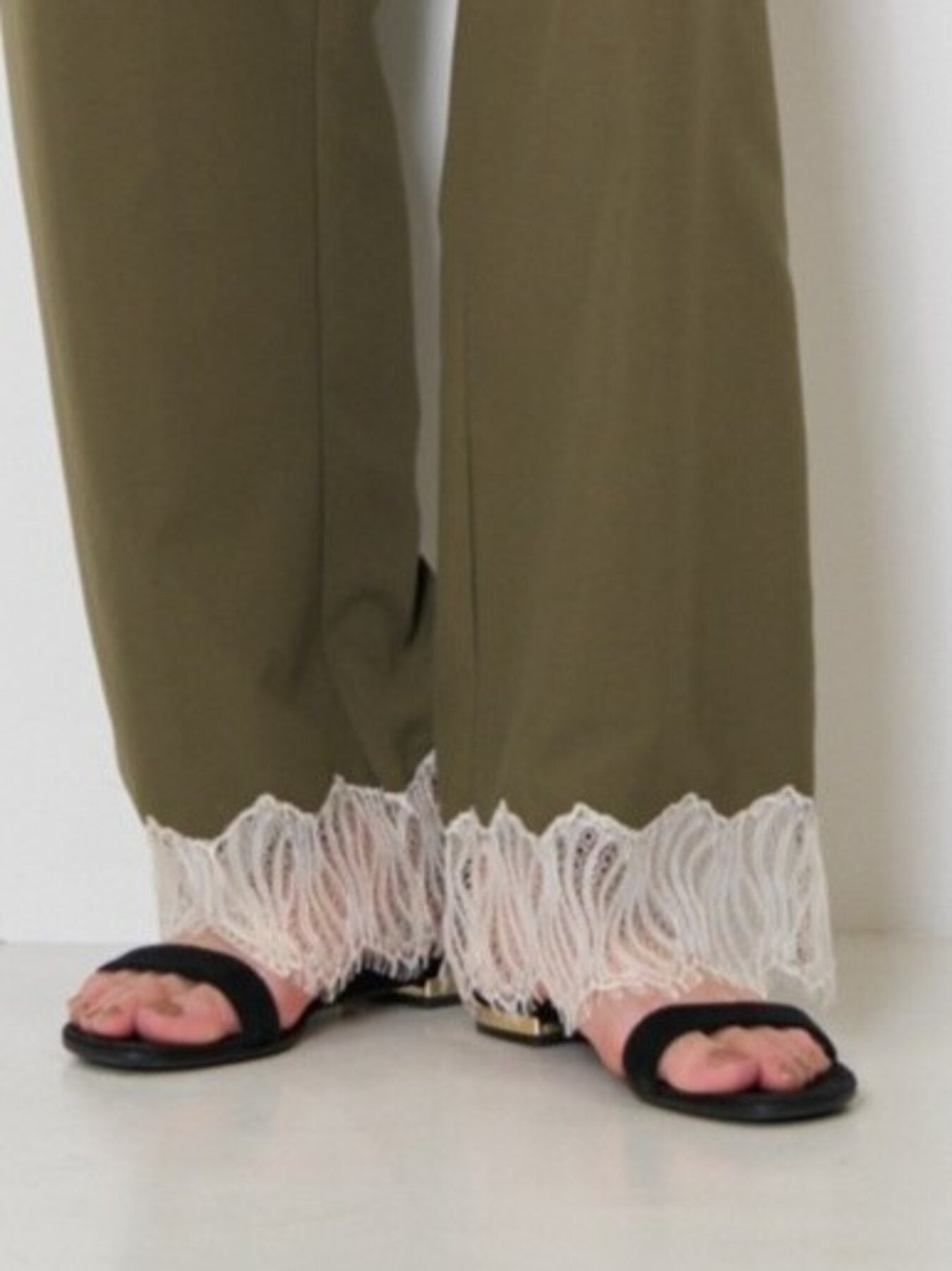 【予約販売】CHIGNON レースサテンイージーＰＴ 3563-682NH