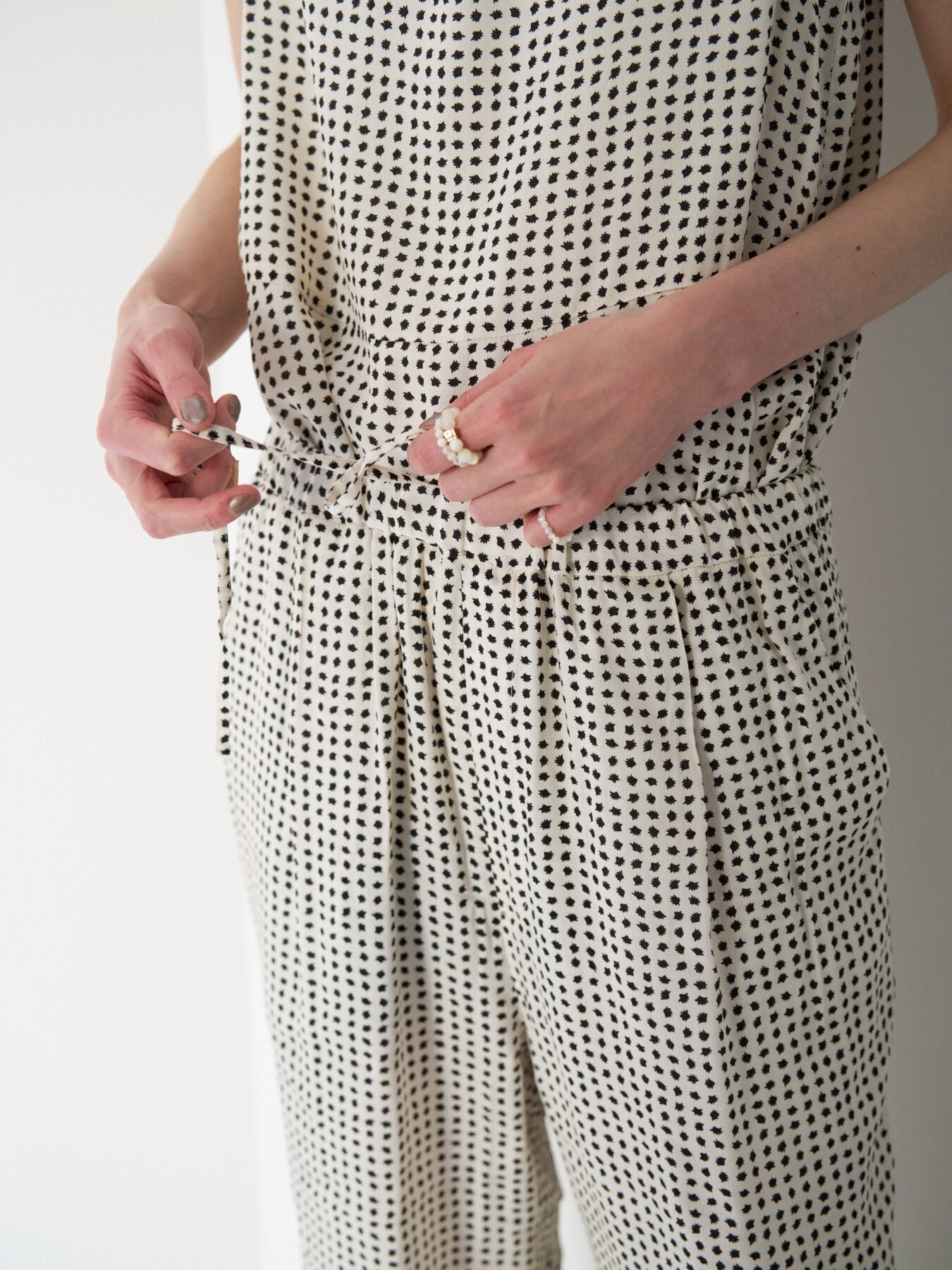 【予約販売】CHIGNON レーストリムドットイージＰＴ 3563-684NH