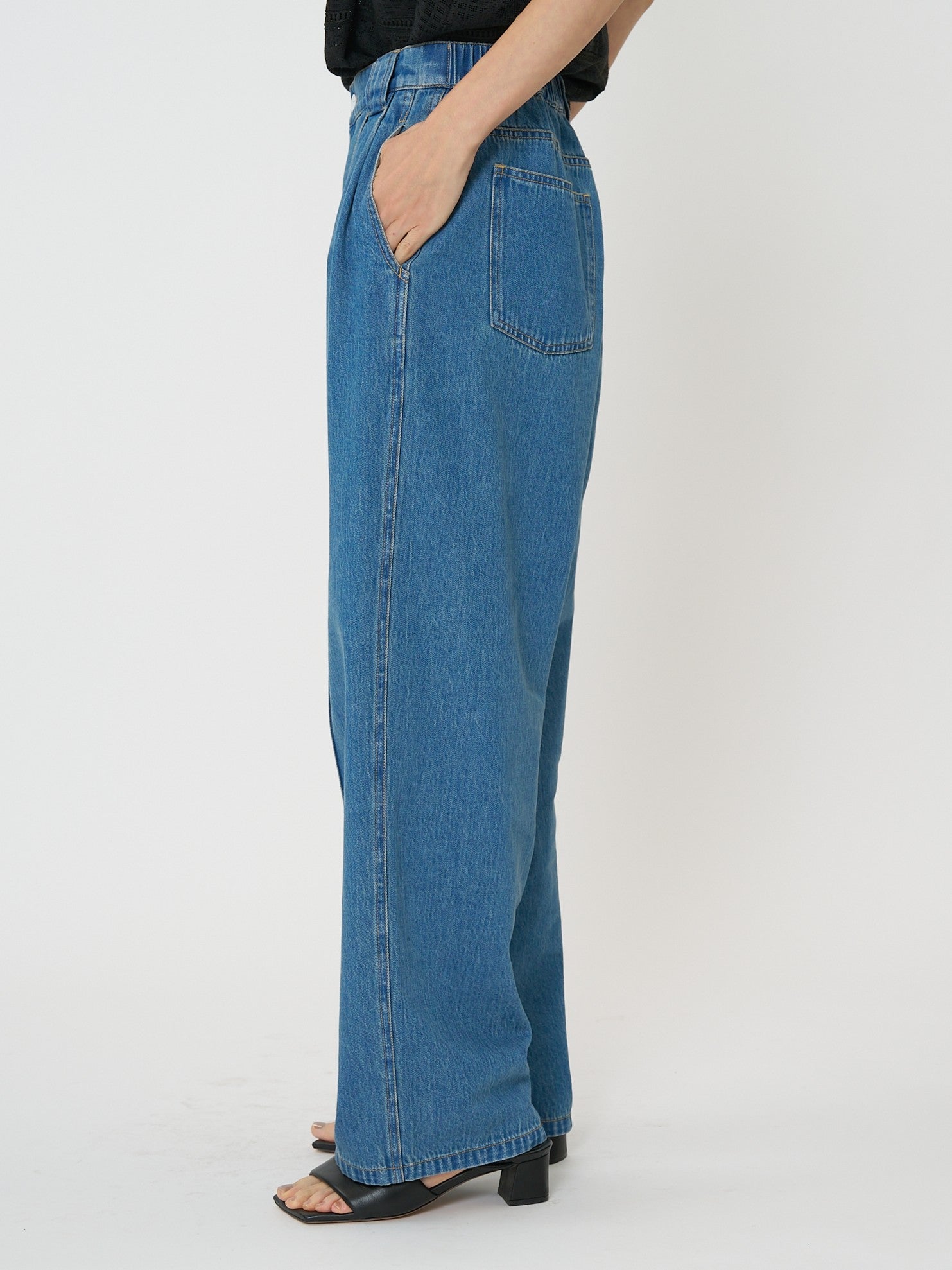 【予約販売】CHIGNON センターステッチデニムPT 3861-042BT