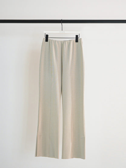 【予約販売】CHIGNON ソフトリブフレアPT 3861-069GL