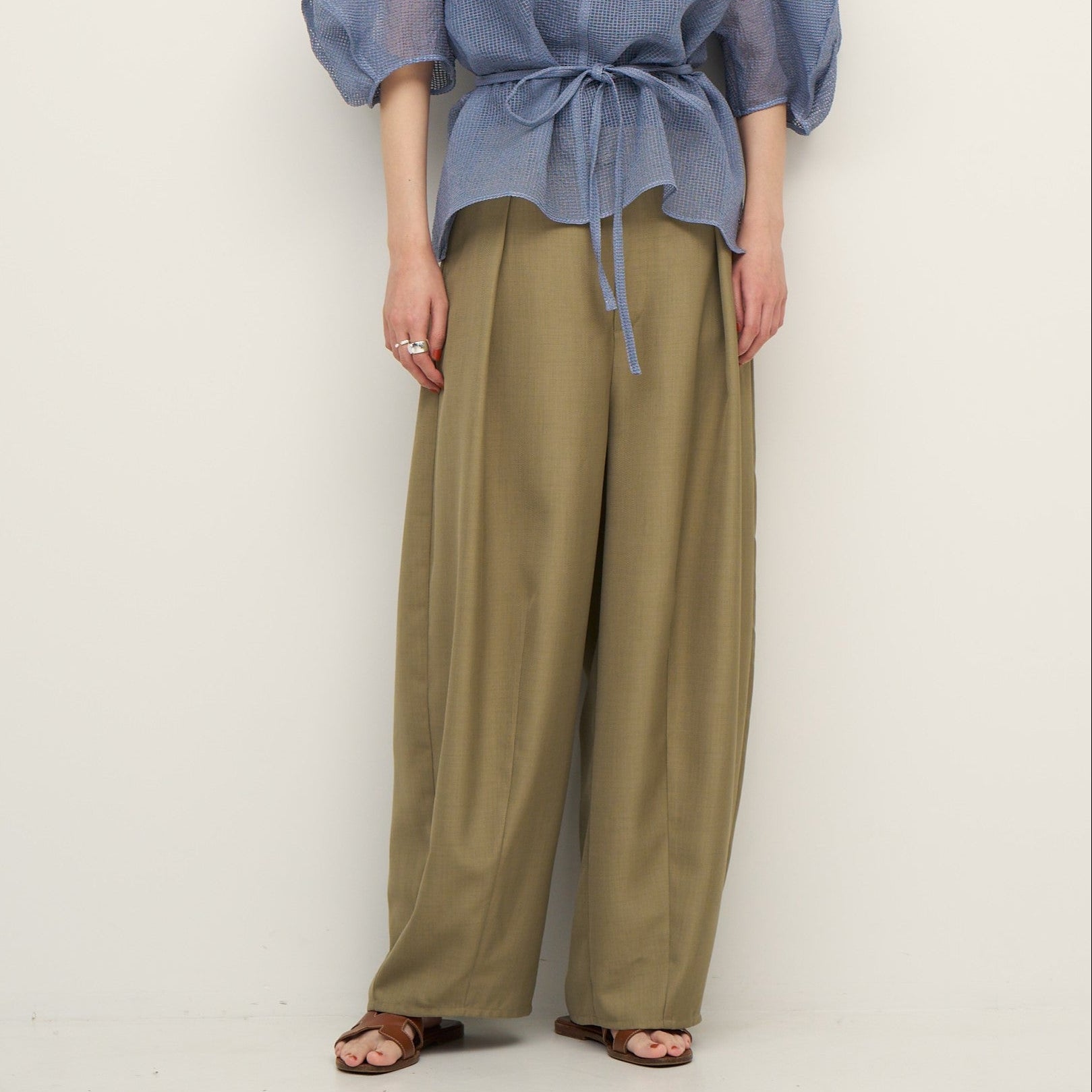 【予約販売】CHIGNON リネンライクコクーンPT 3862-337MK