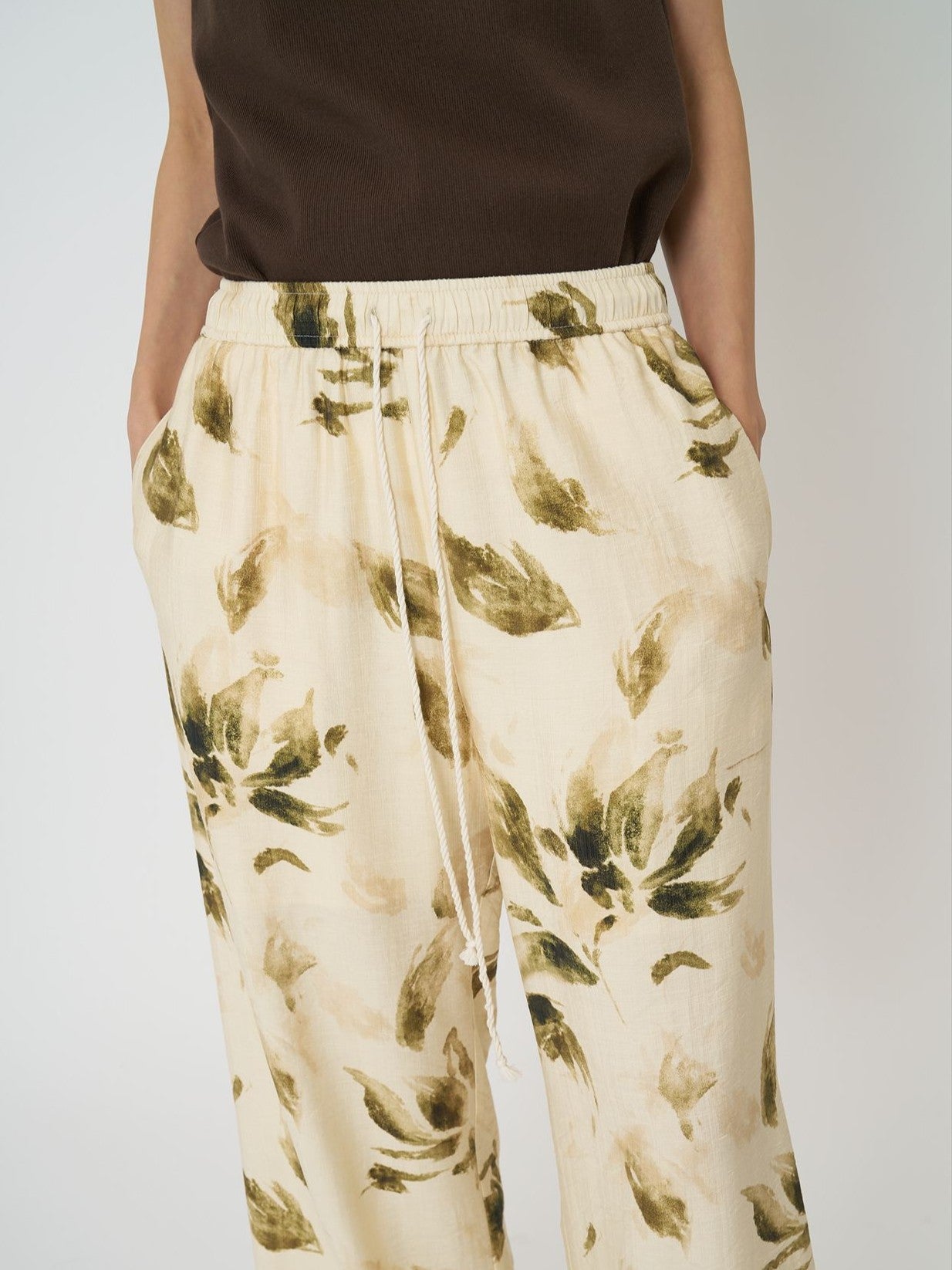 【予約販売】CHIGNON フラワープリントイージPT 3961-020KK