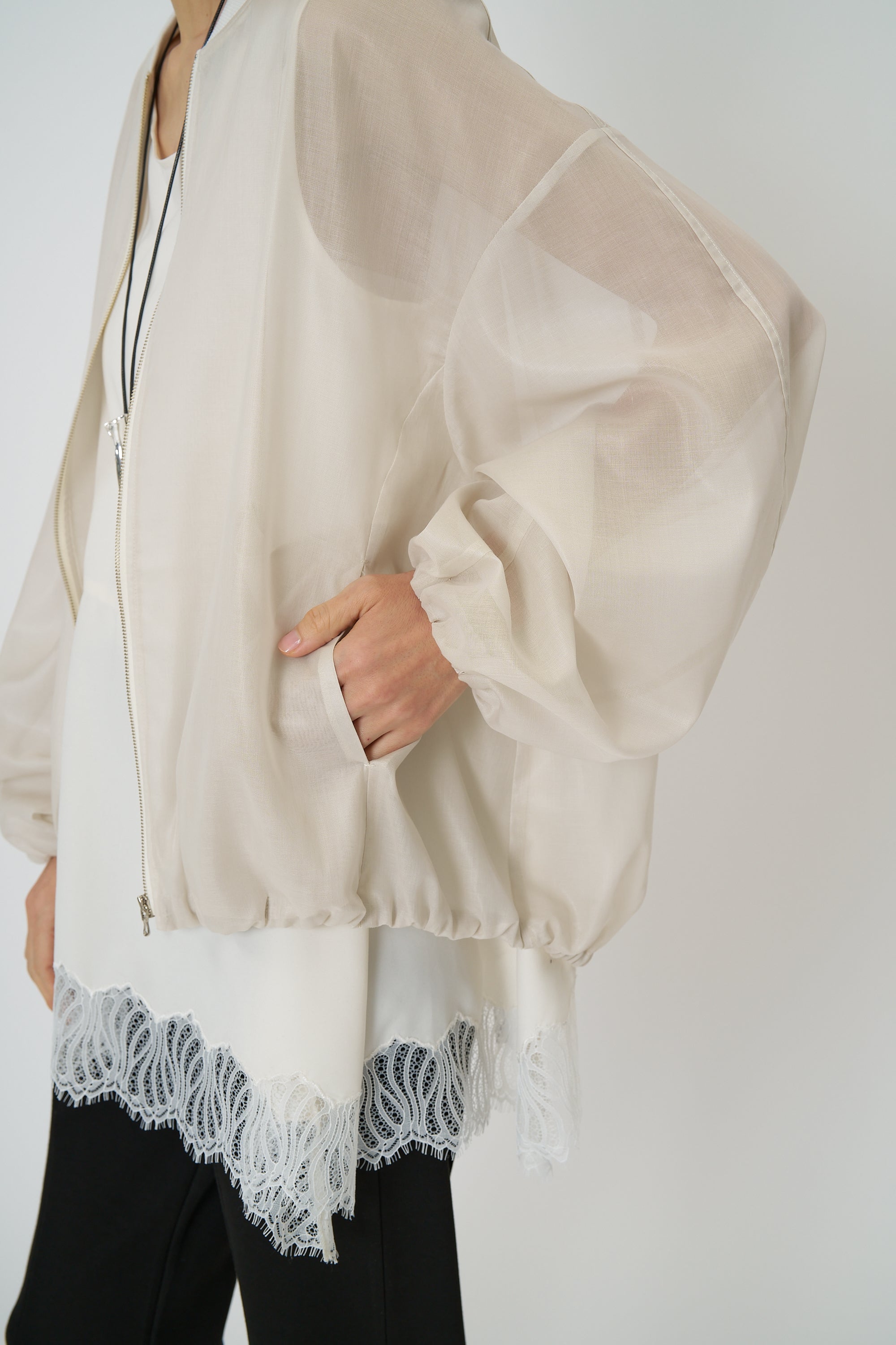 【予約販売】CHIGNON シアーチンツブルゾン 4861-003KK