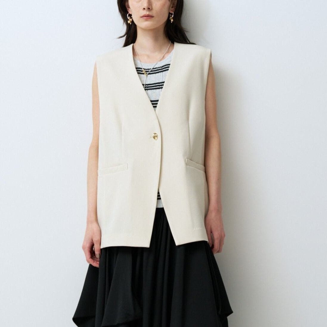 【予約販売】CHIGNON オーバルフォルムジレ 4863-655BZ