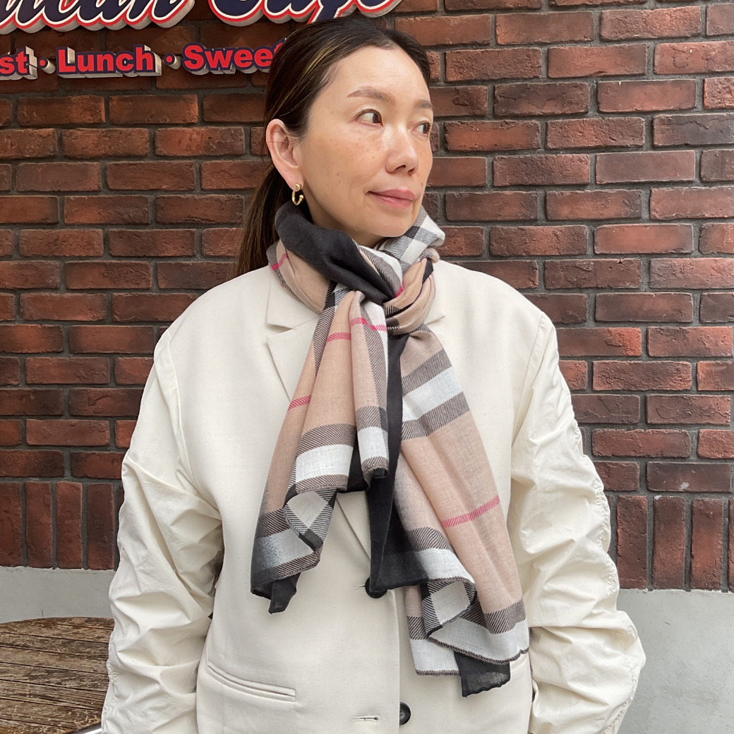 チェック柄ストール