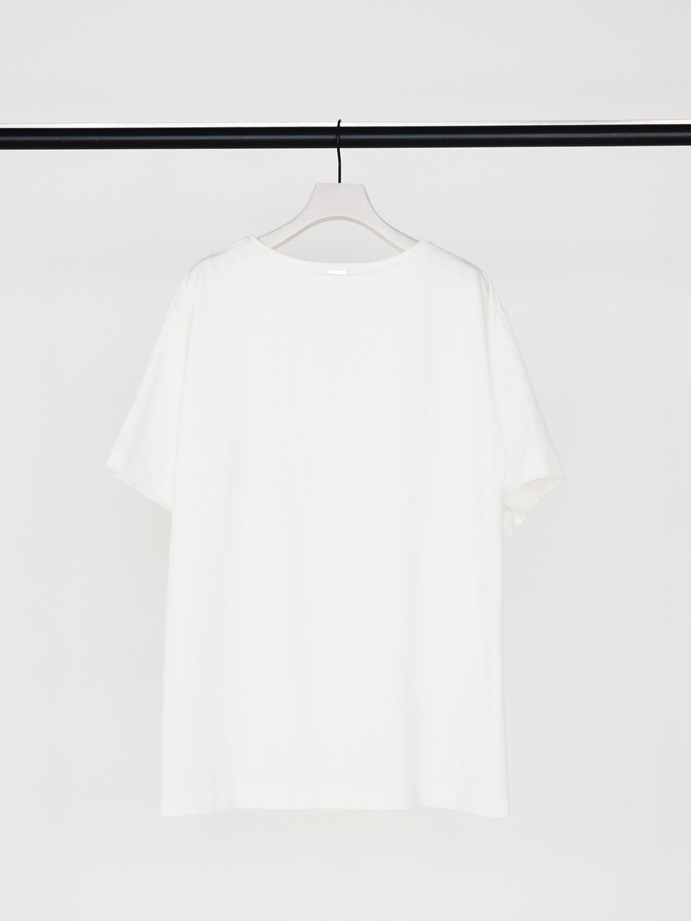 【予約販売】CHIGNON フロントツイストアシメトップス 8263-610KK