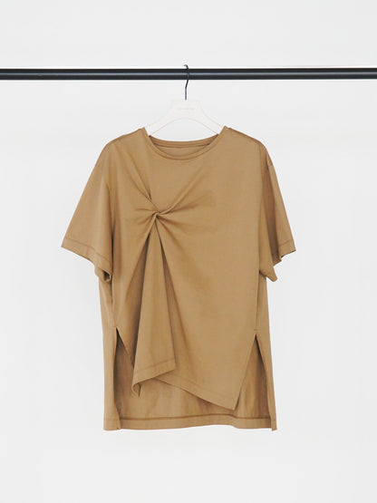 【予約販売】CHIGNON フロントツイストアシメトップス 8263-610KK