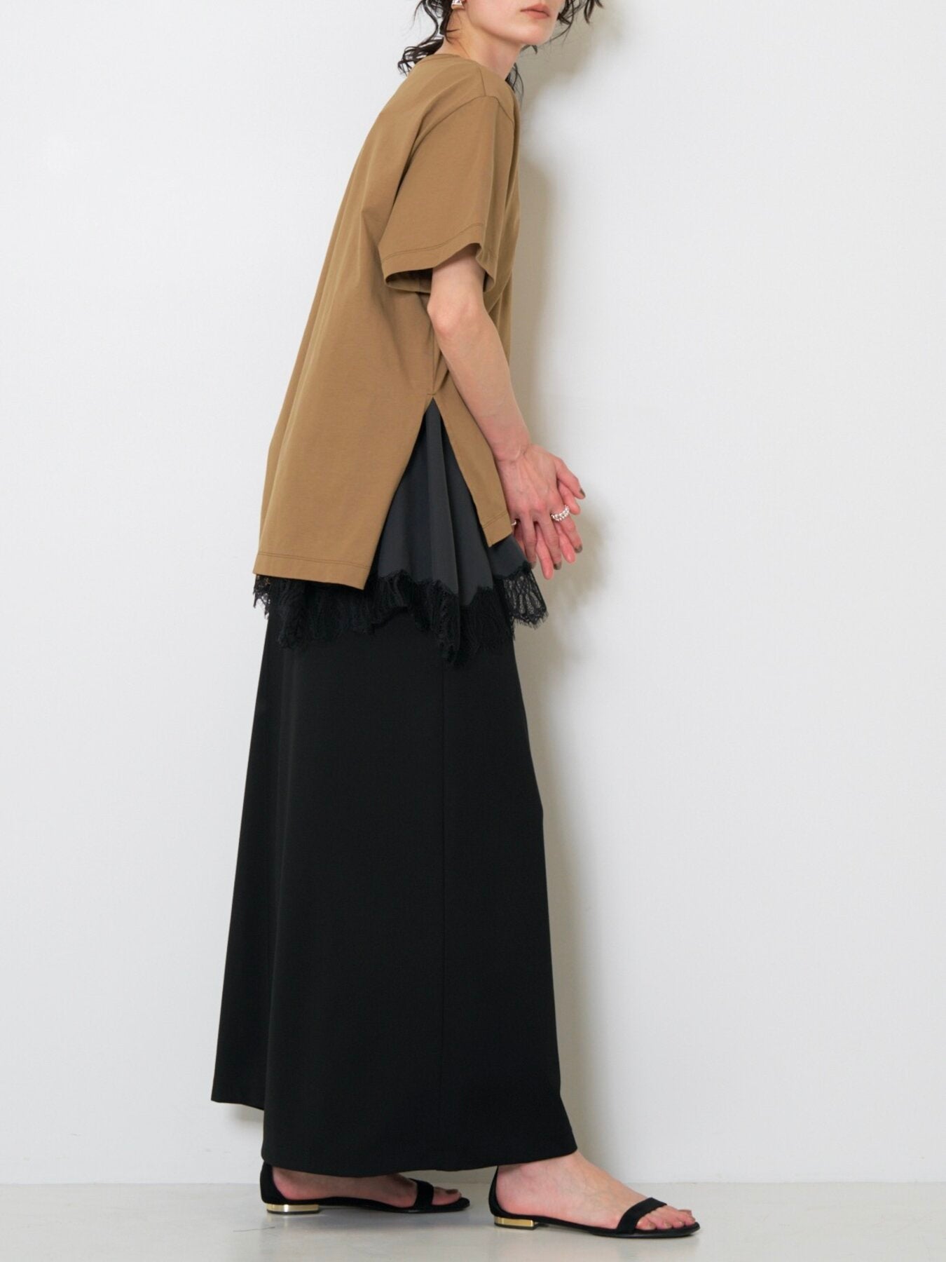 【予約販売】CHIGNON フロントツイストアシメトップス 8263-610KK