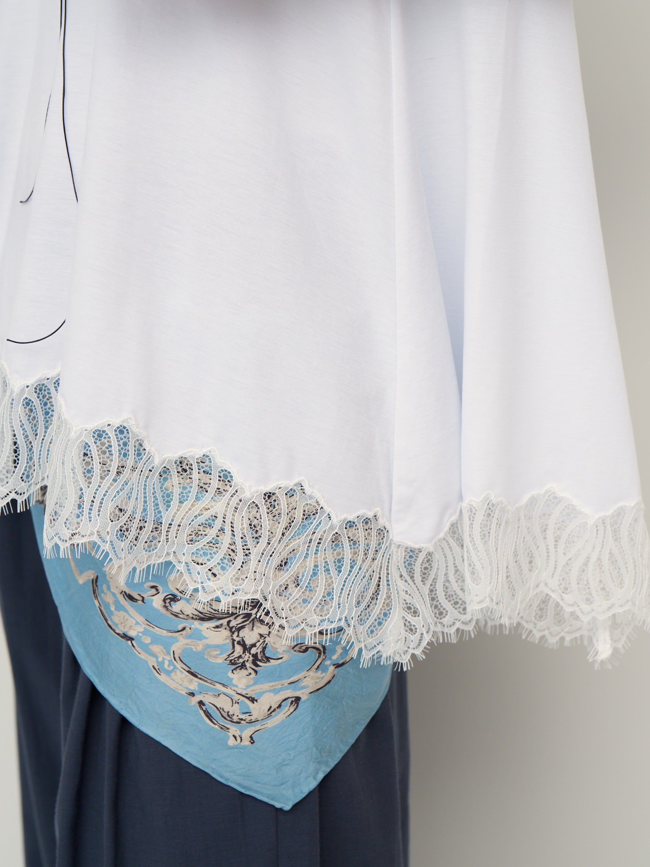 CHIGNON レースフレンチカットソー 8562-374NH