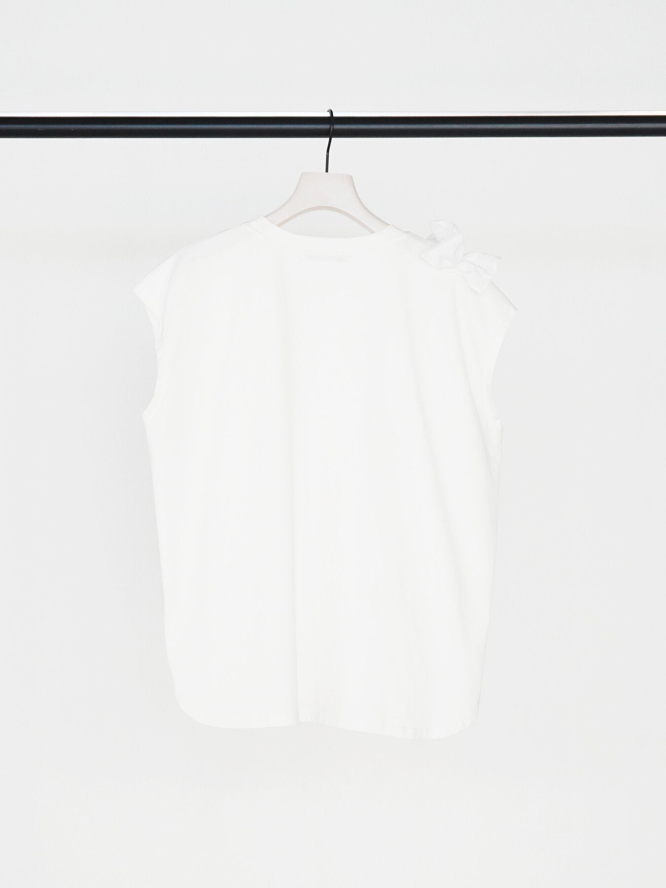 【予約販売】CHIGNON ブルームフリルＴＥＥ 8563-609KK