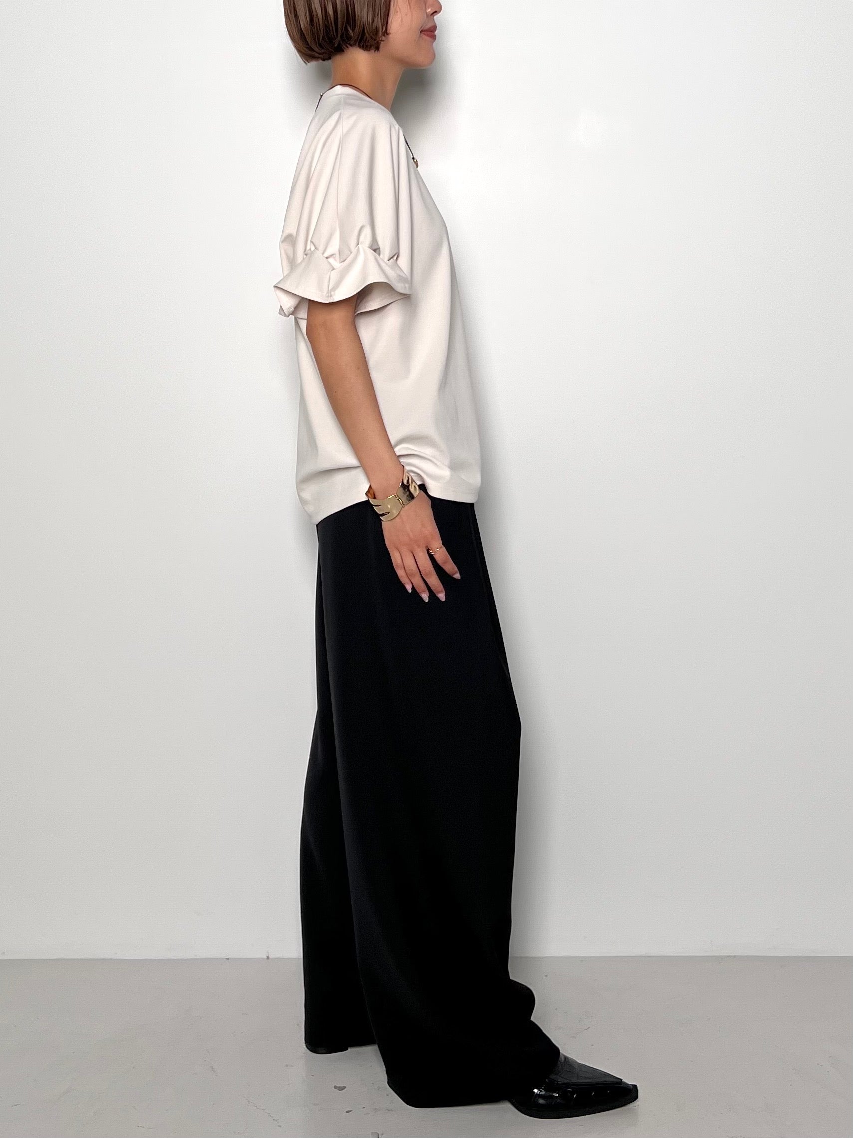 【予約販売】CHIGNON フラワースリーブTee 8854-087KK