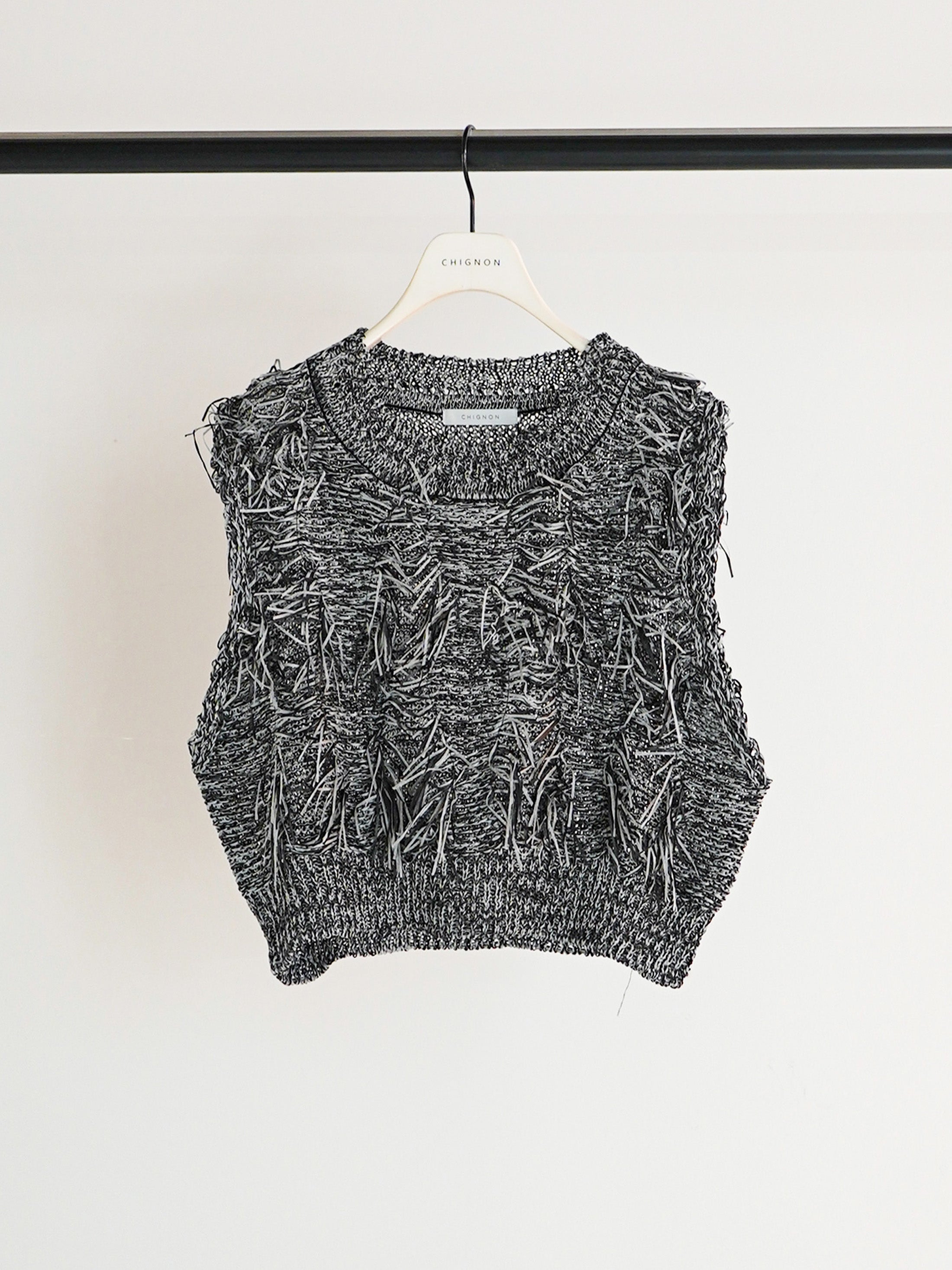 【予約販売】CHIGNON カットJQフリンジニットベスト 9261-091GS