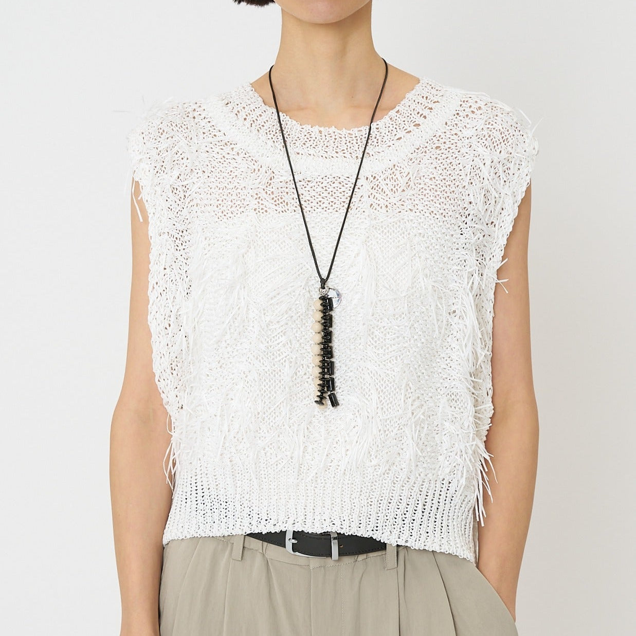 【予約販売】CHIGNON カットJQフリンジニットベスト 9261-091GS