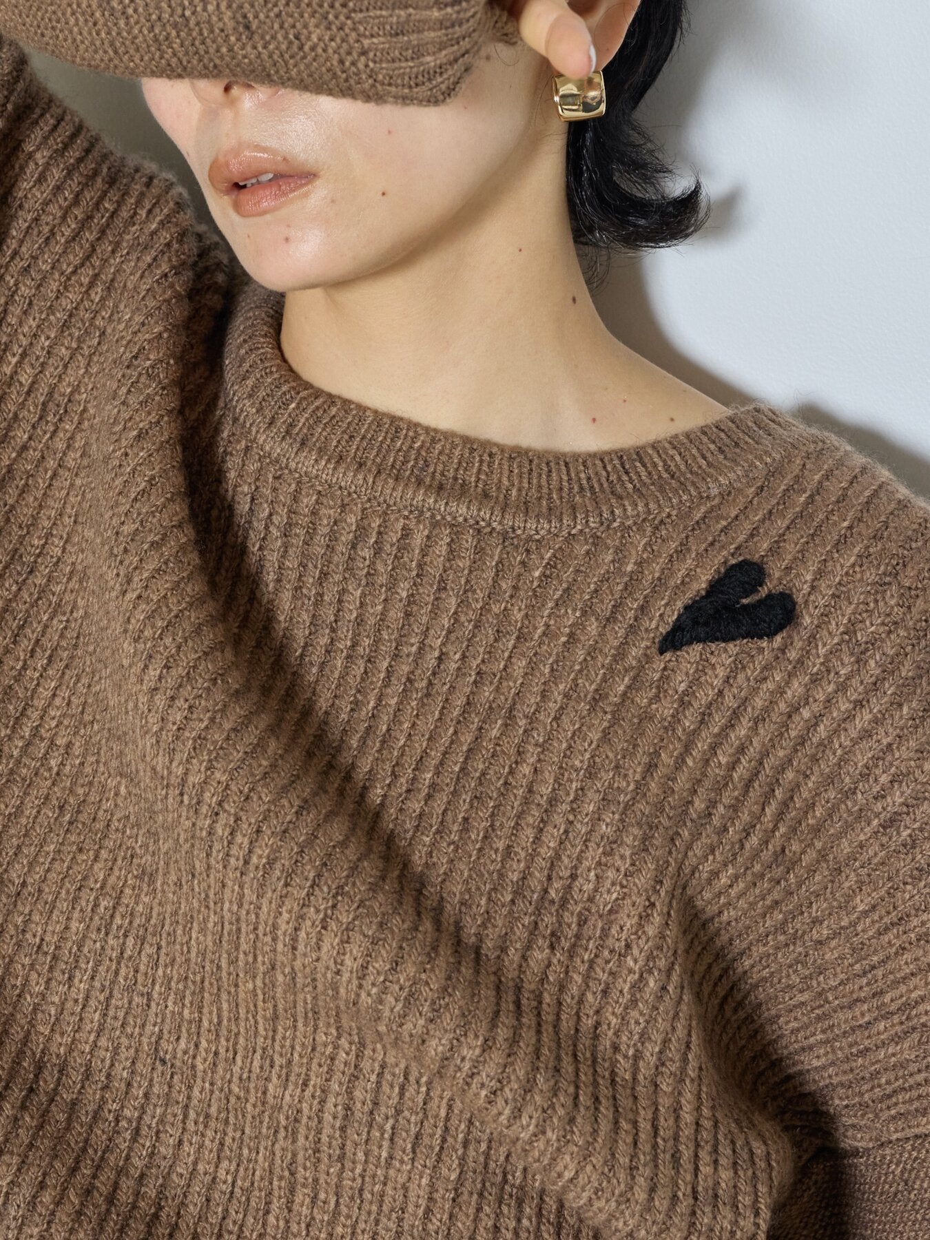 【予約販売】CHIGNON カタアゼチャームニットPO 9265-405DP