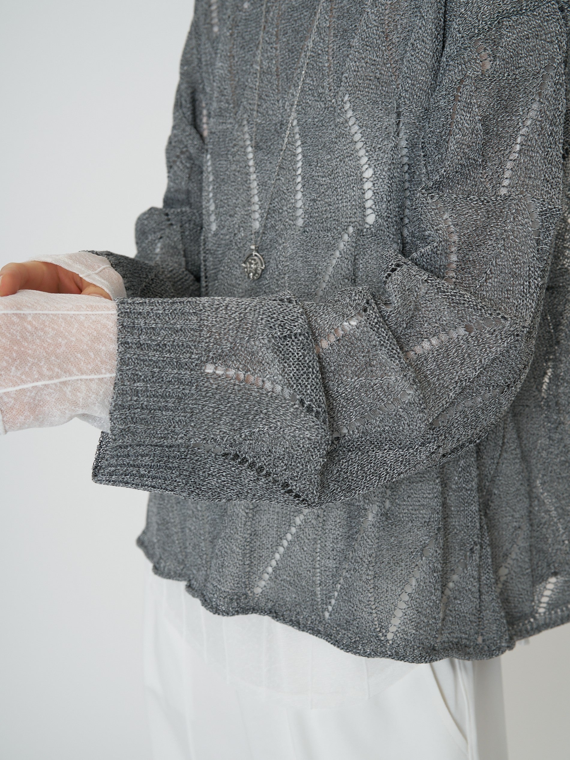 【予約販売】CHIGNON ペーパータッチスカシ柄ニット 9561-092GS