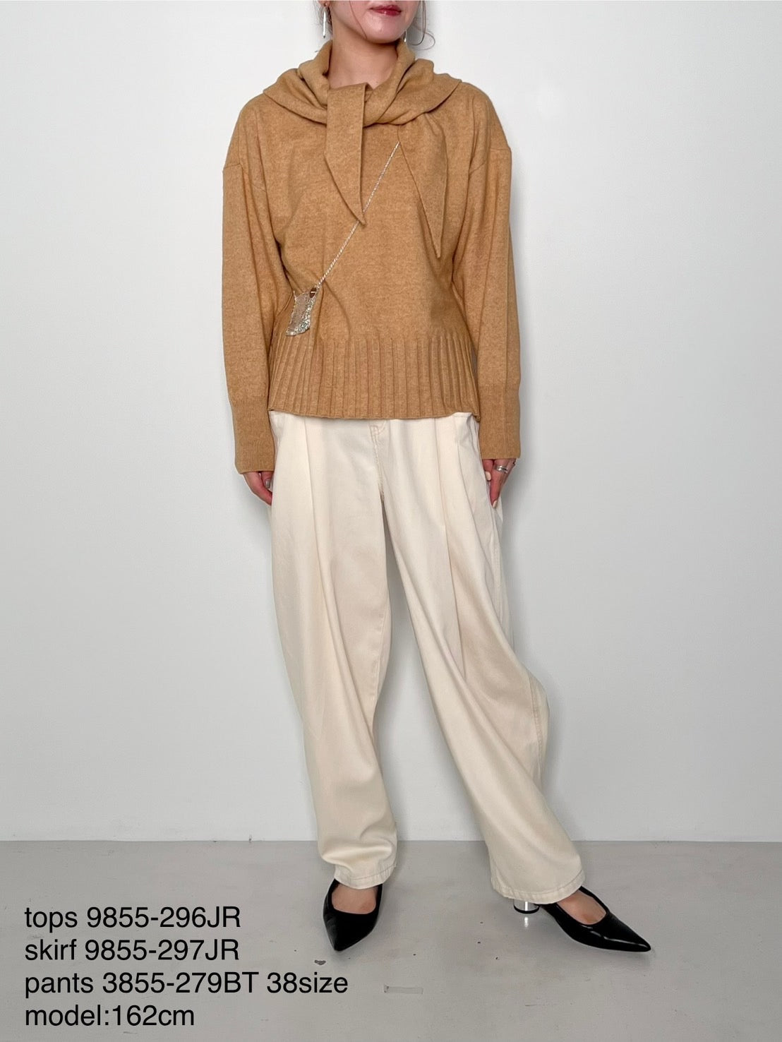 CHIGNON サンカクストールニット 9855-297JR