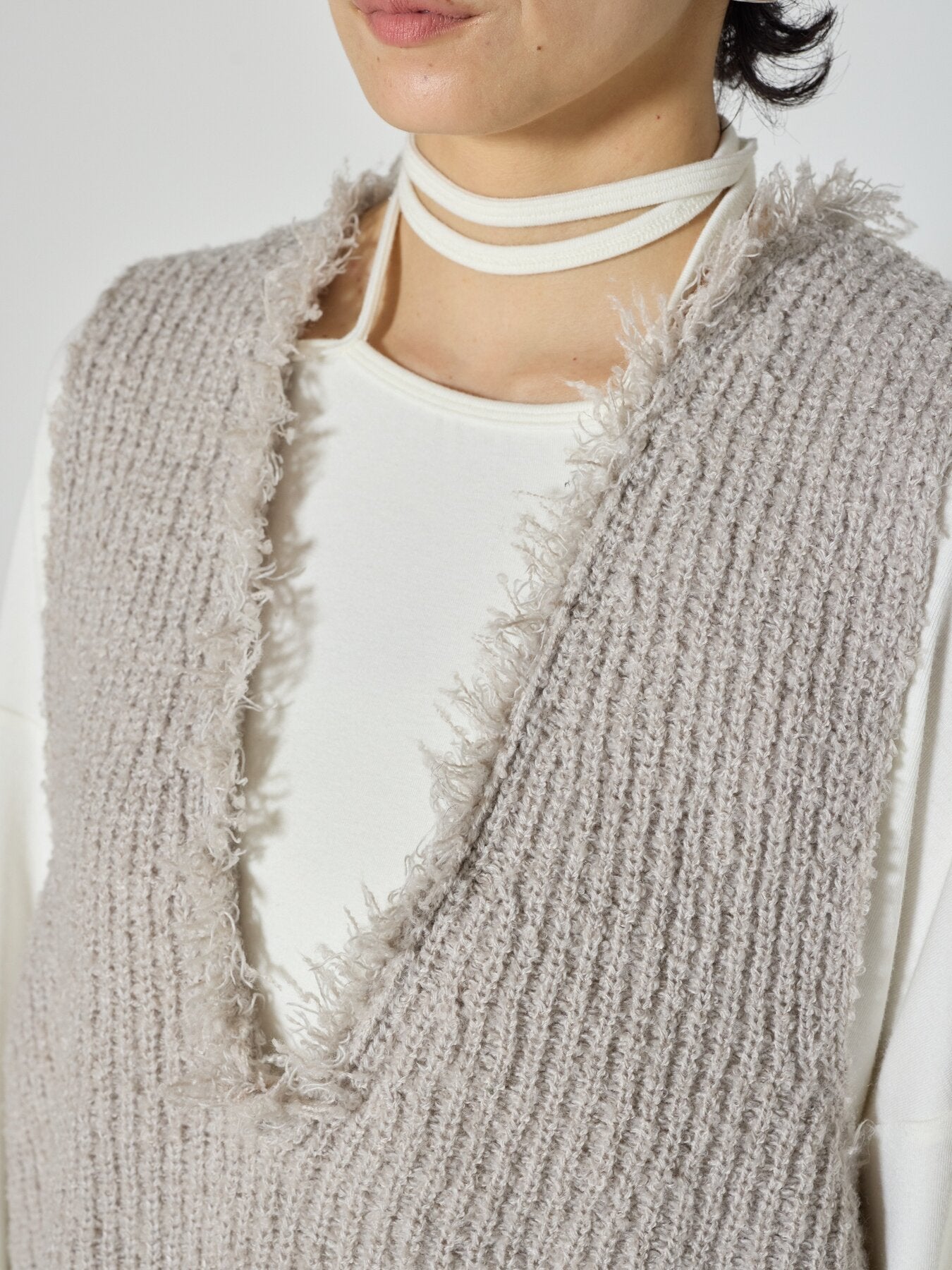 【予約販売】CHIGNON ブークレMIXフリンジベスト 9865-404DP