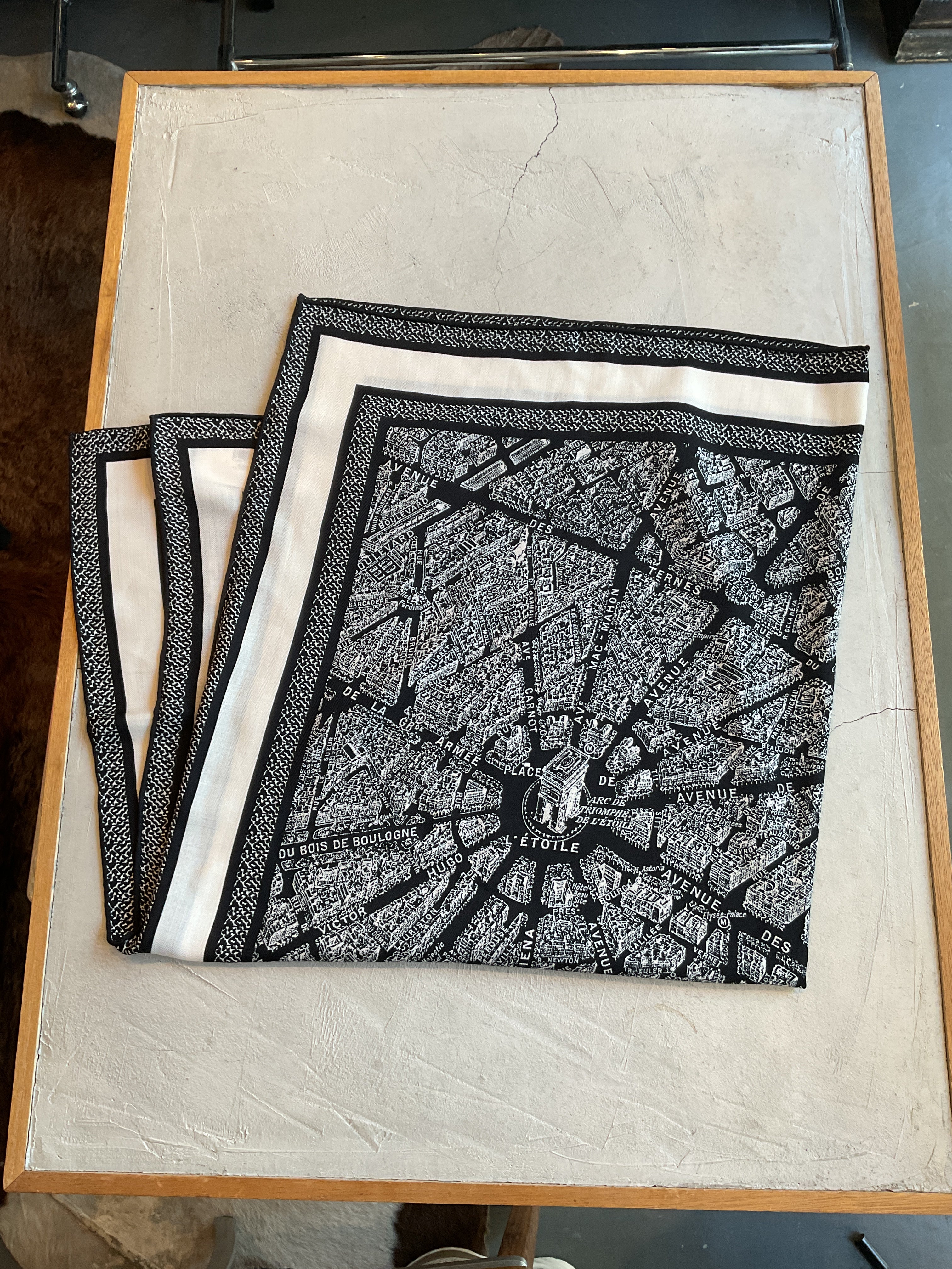 Paris Map ストール