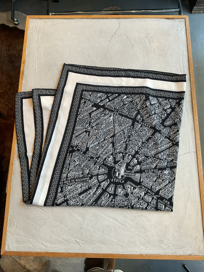 Paris Map ストール