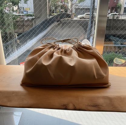 ブラックトリム メッシュトートバッグ
