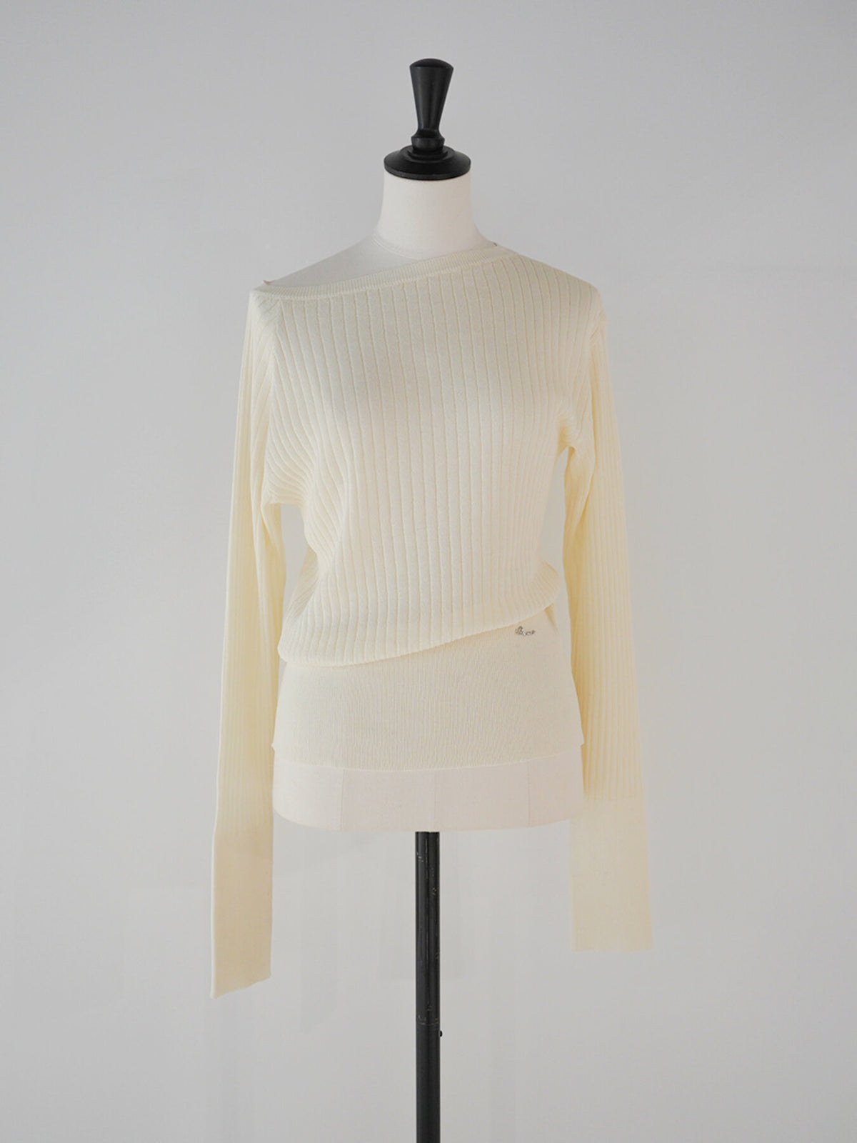 【予約販売】Mewl ASYMMETRIC TOP M264-98183