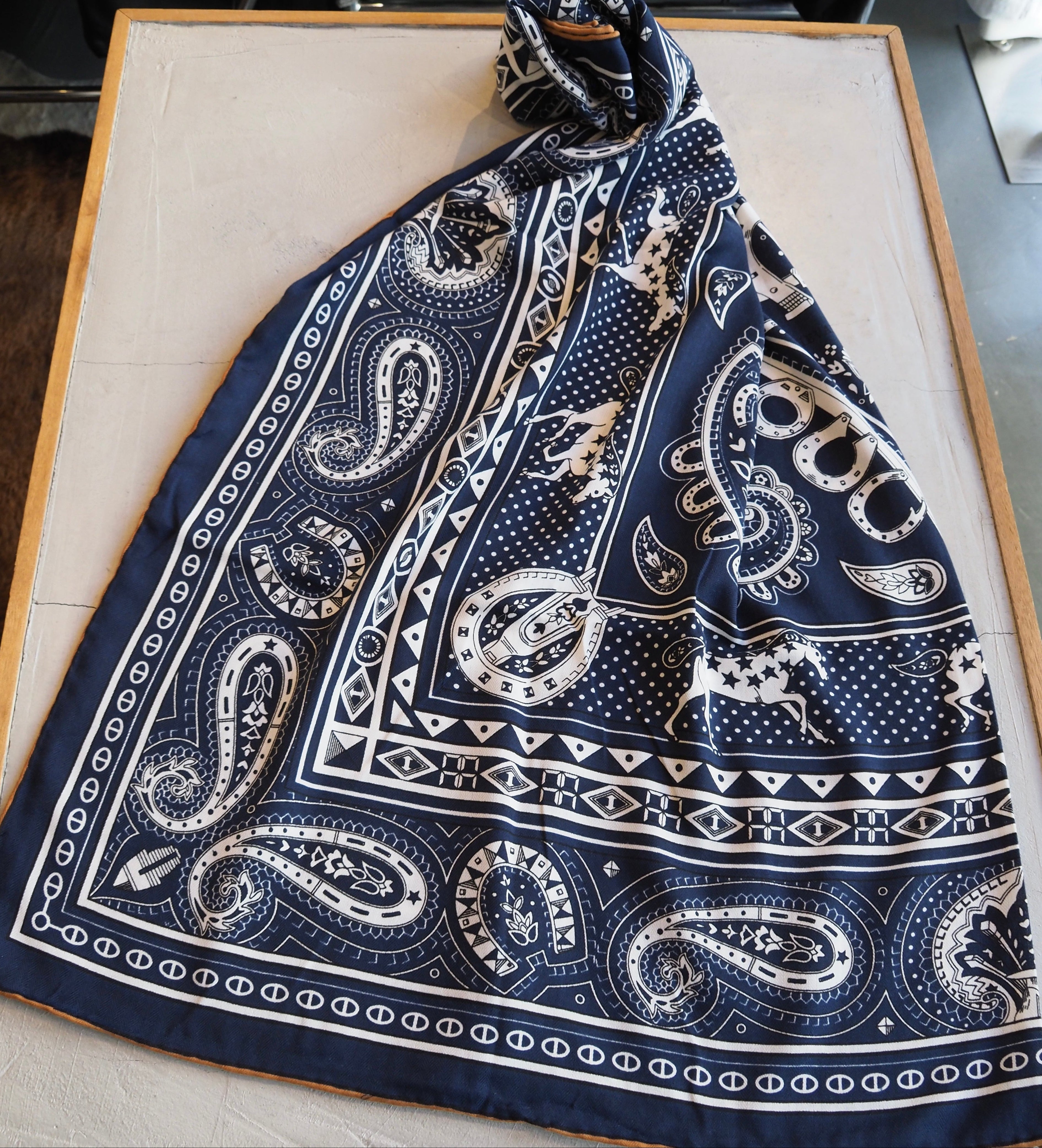 シルクカシミヤ大判ストール