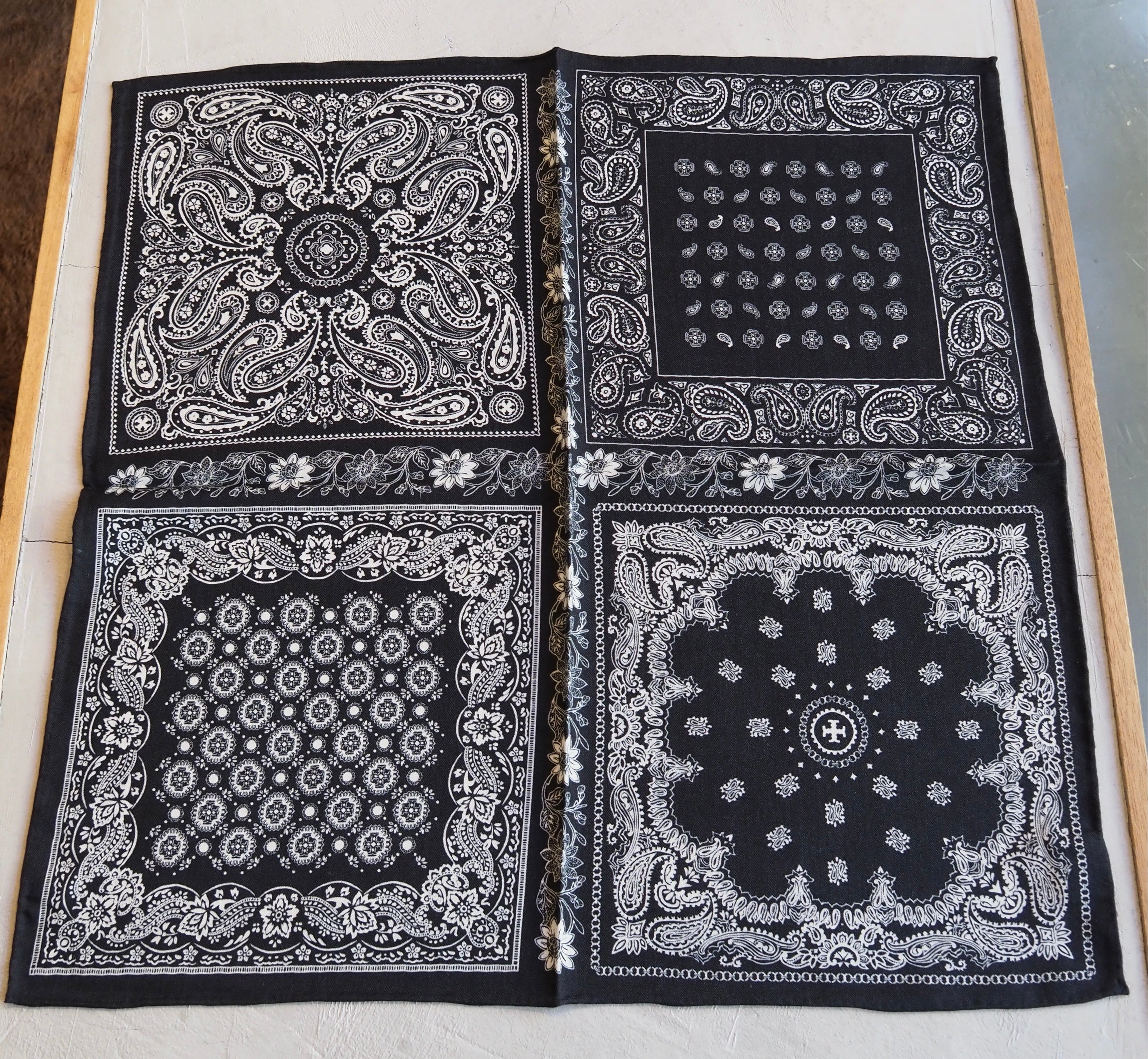 バンダナ柄 パッチワークストール／スカーフ