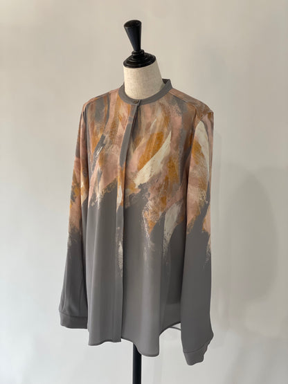 RUMCHE Wing Panel Print Shirt R24A10601