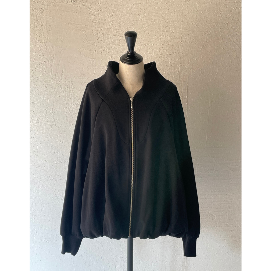 RUMCHE Funnel Neck Zip Sweat R26A10611