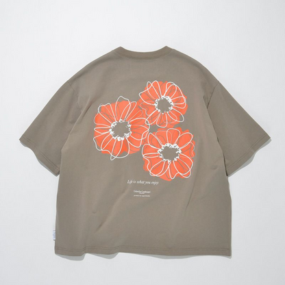 SUPERTHANKS ”Bic flower" S/S T-shirt - ST252 CS05