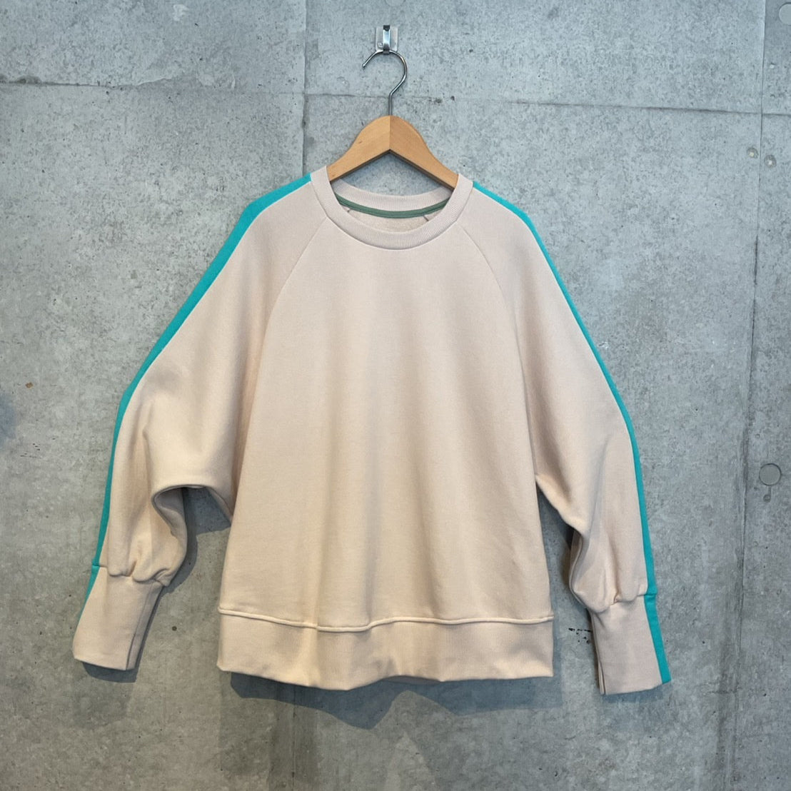 kittle トレーナー K256-62265-200