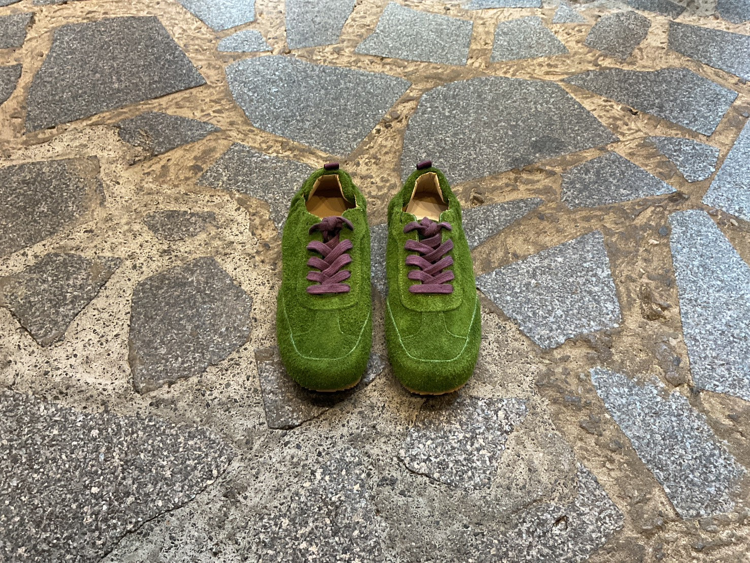 PAKU スウェードスニーカー WSAT25006